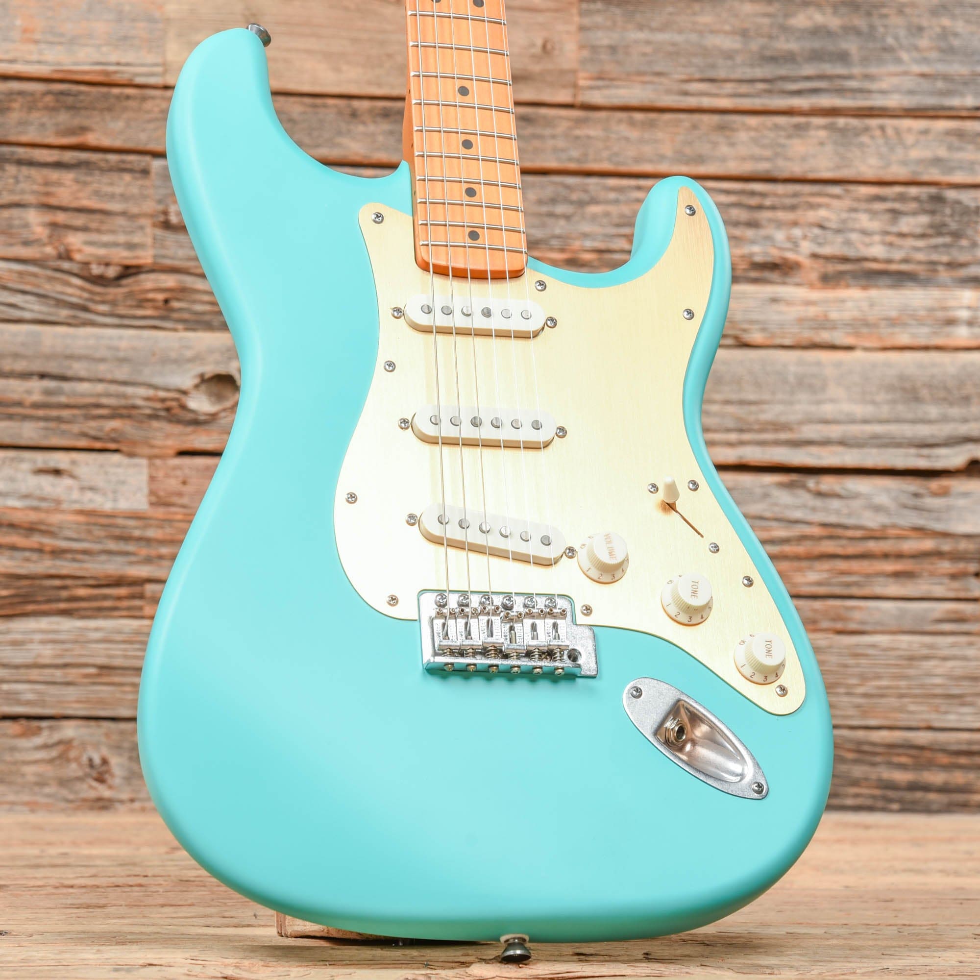 Squier 40th Anniversary Vintage Edition Stratocaster Satin Sea Foam Green 2022 Electric Guitars / Solid Body