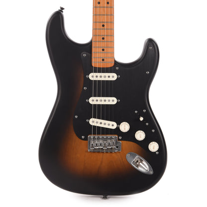 Squier 40th Anniversary Vintage Edition Stratocaster Satin Wide 2-Color Sunburst w/Black Anodized Pickguard Electric Guitars / Solid Body