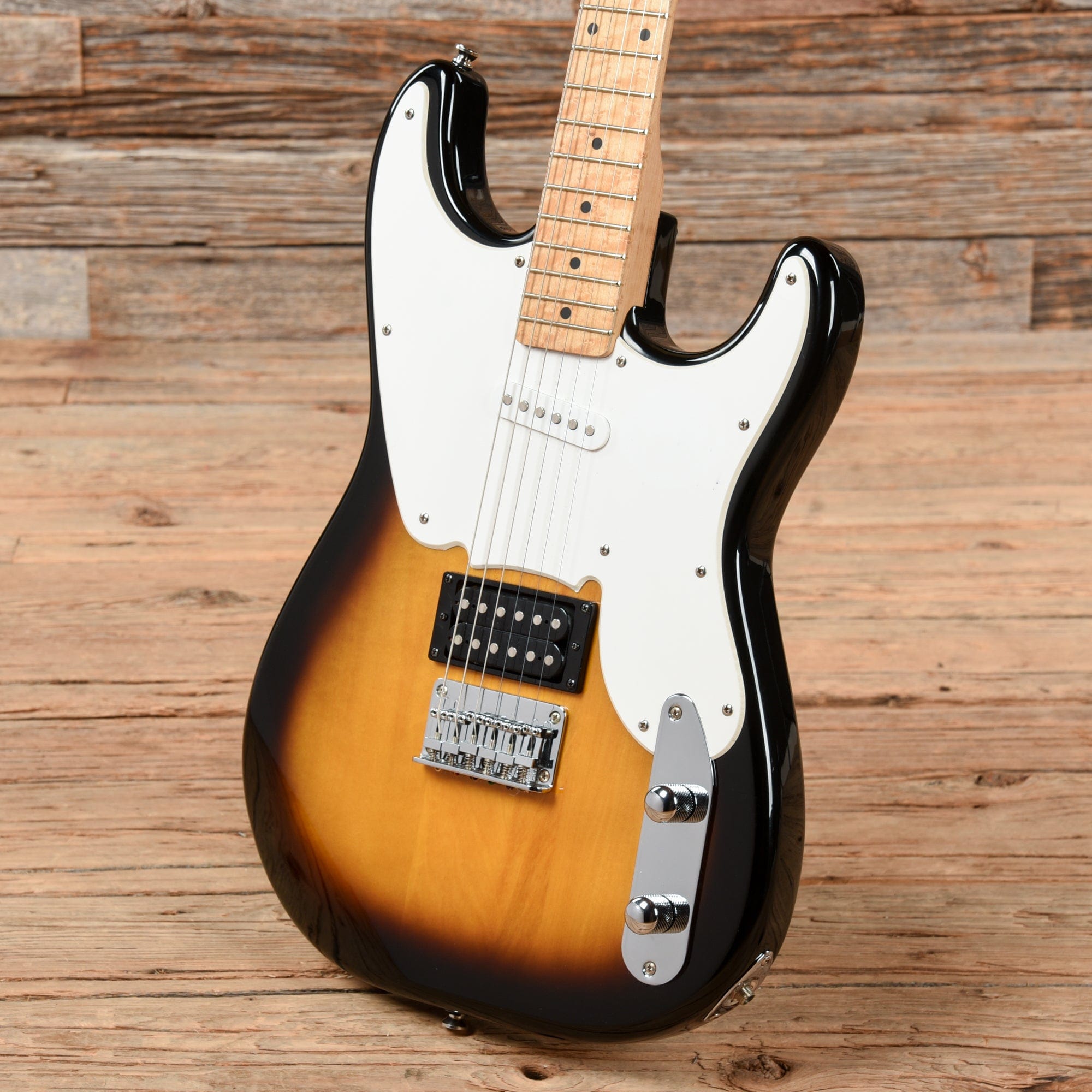 Squier '51 Sunburst 2005 – Chicago Music Exchange