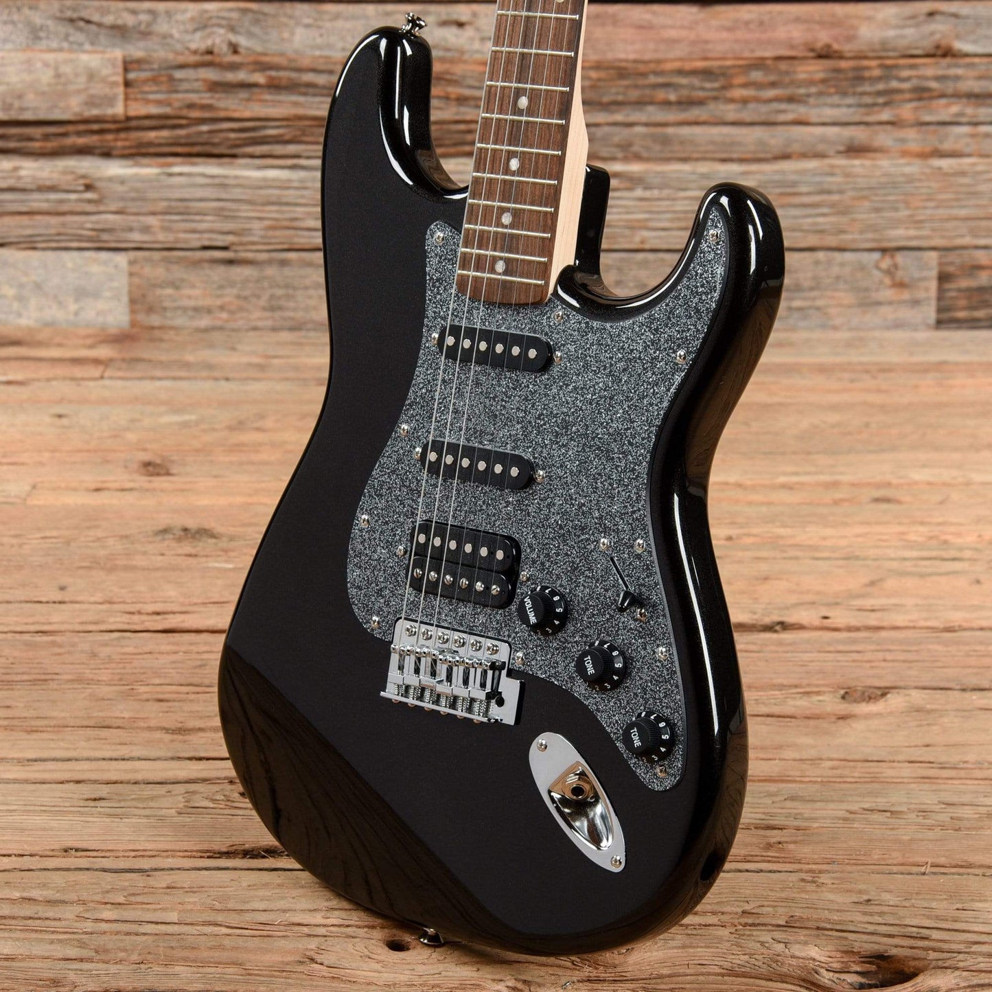 Squier Affinity Series Stratocaster HSS Montego Black Metallic 2020 Electric Guitars / Solid Body