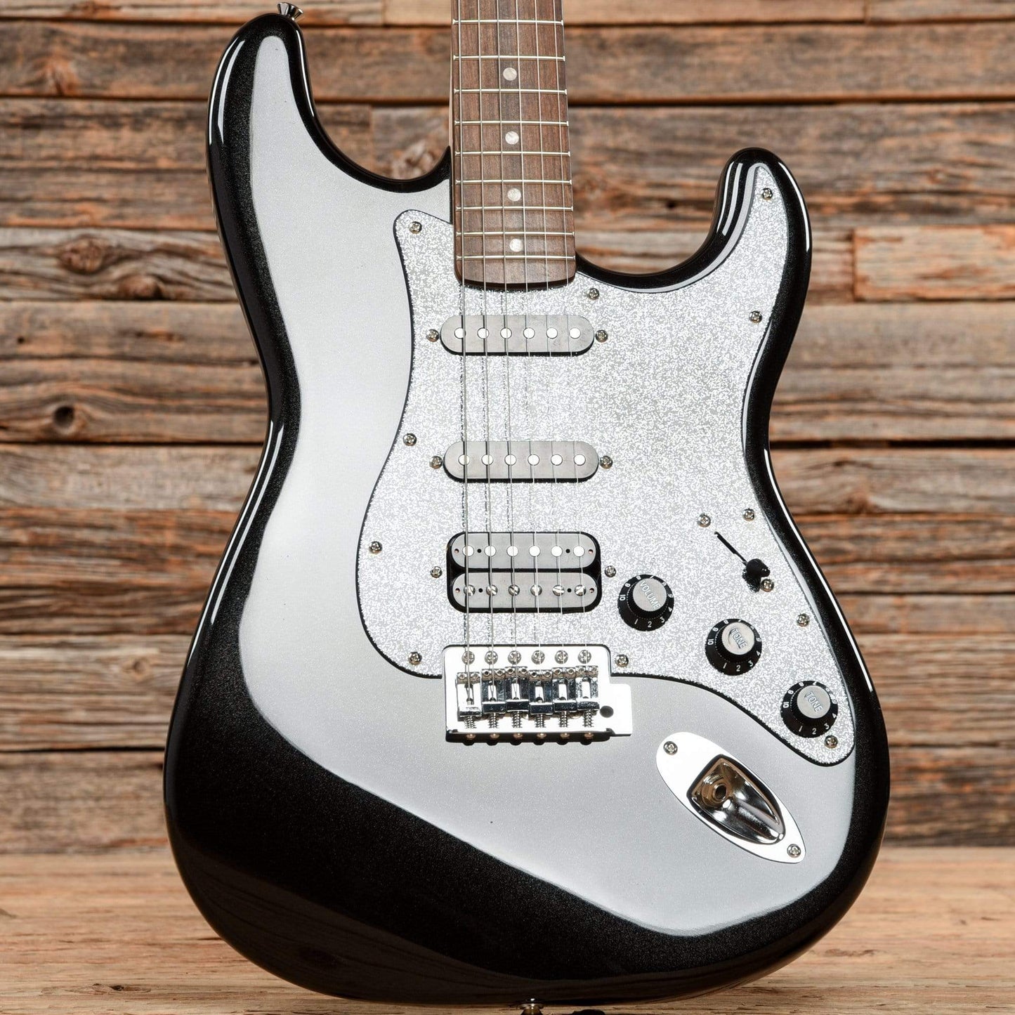 Squier Affinity Series Stratocaster HSS Montego Black Metallic 2020 Electric Guitars / Solid Body