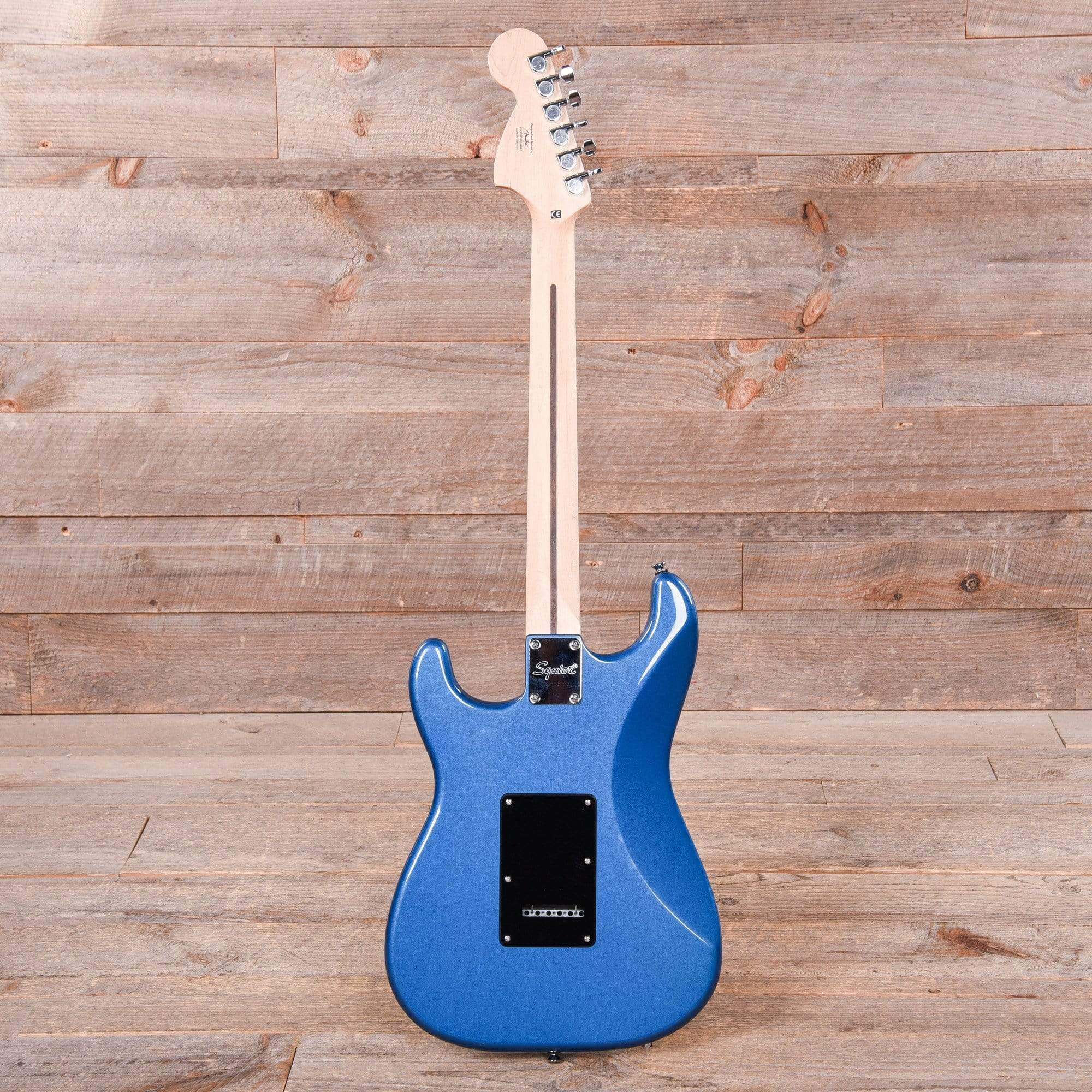 Squier Affinity Stratocaster Lake Placid Blue Electric Guitars / Solid Body