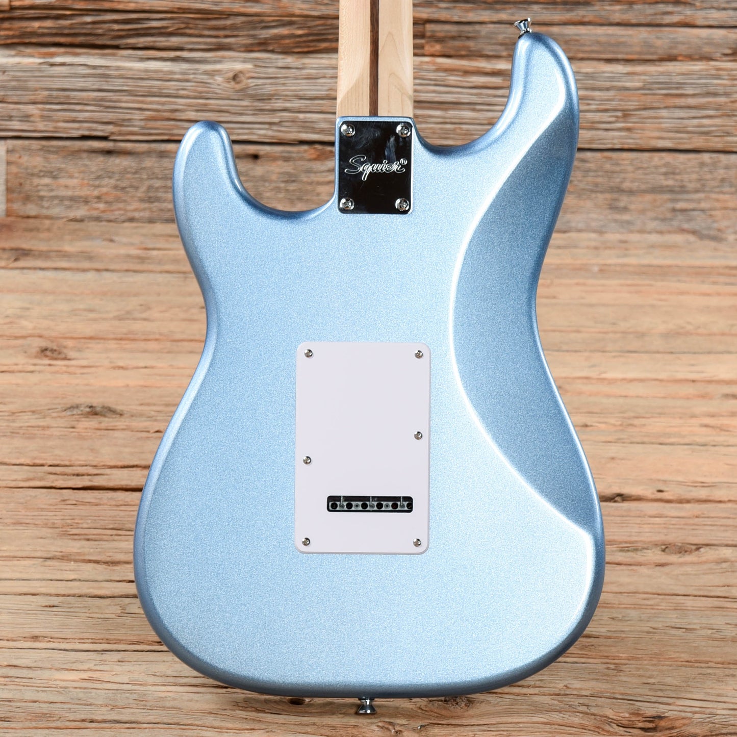 Squier Bullet Stratocaster with Tremolo Lake Placid Blue 2019 Electric Guitars / Solid Body