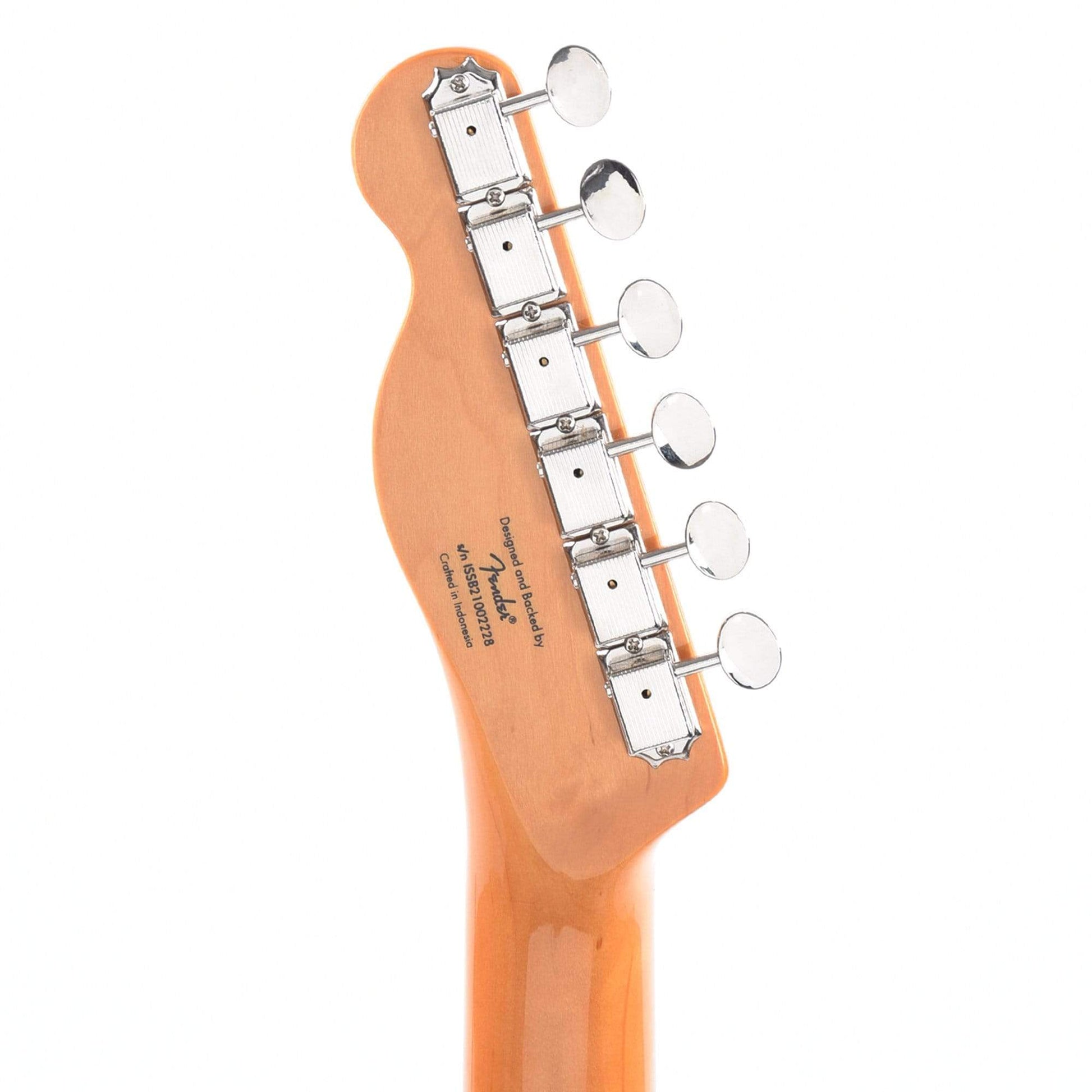 Squier Classic Vibe '60s Custom Esquire Lake Placid Blue w/3-Ply Parchment Pickguard Electric Guitars / Solid Body