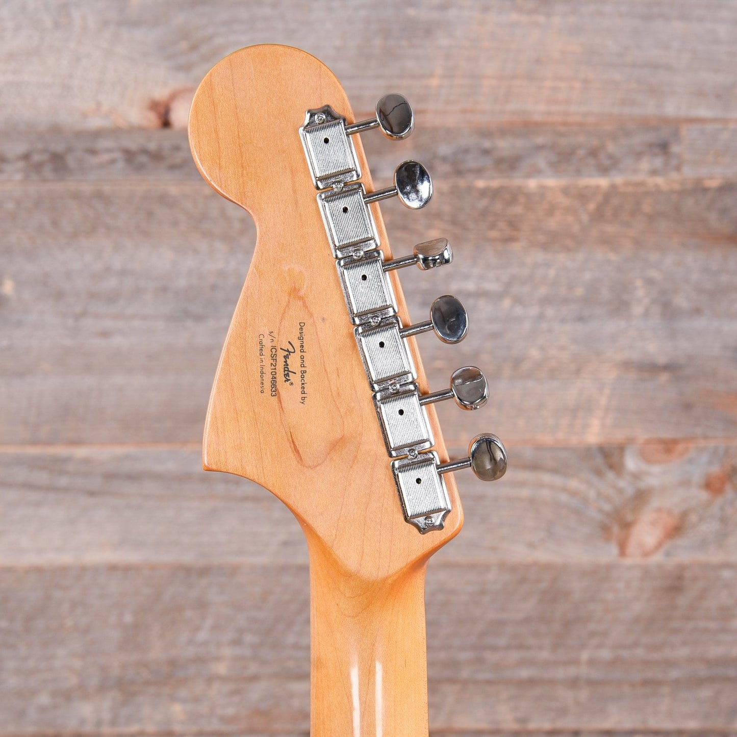 Squier Classic Vibe '60s Jaguar Shell Pink w/Matching Headcap & 3-Ply Mint Pickguard Electric Guitars / Solid Body