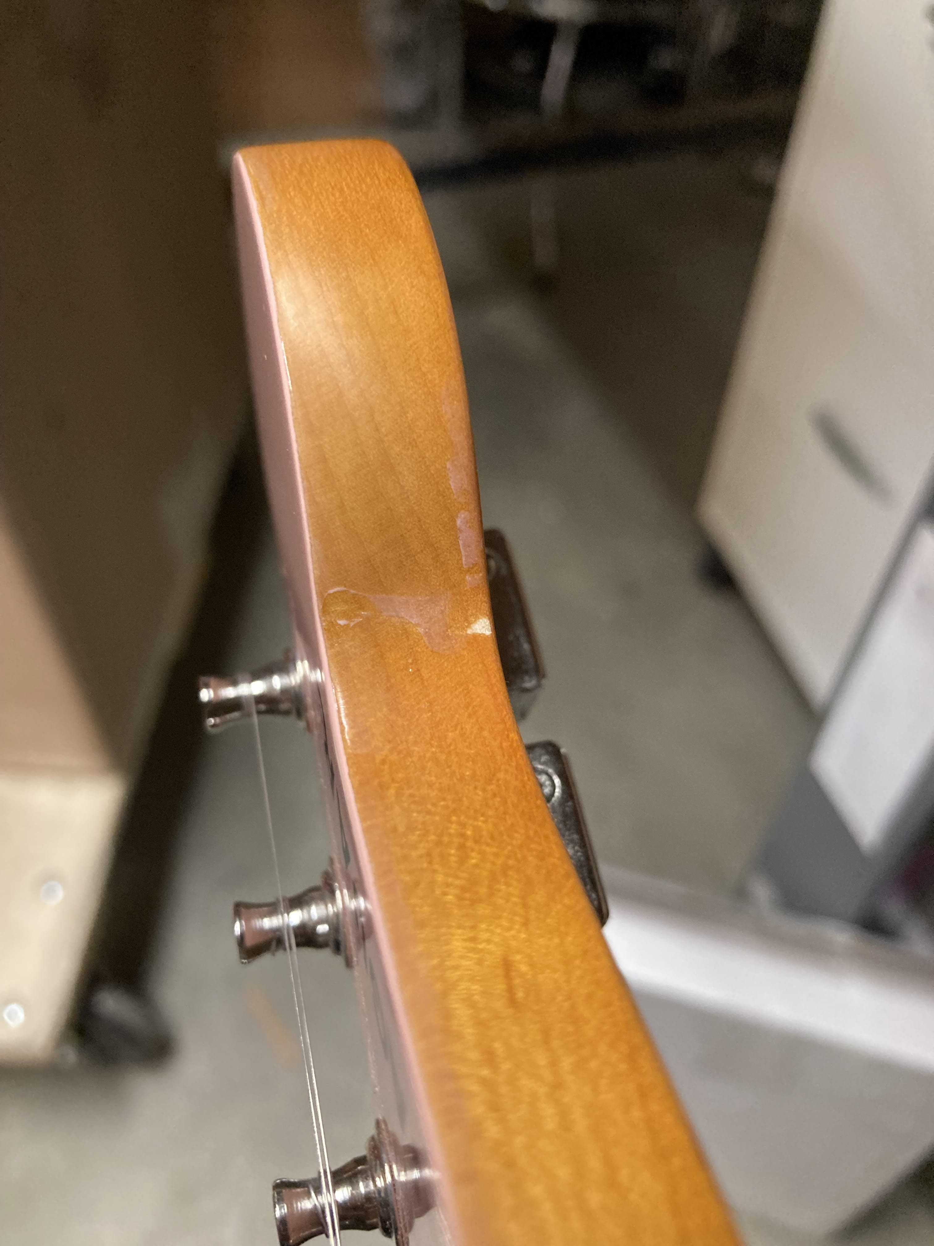 Squier Classic Vibe '60s Jaguar Shell Pink w/Matching Headcap & 3-Ply Mint Pickguard Electric Guitars / Solid Body