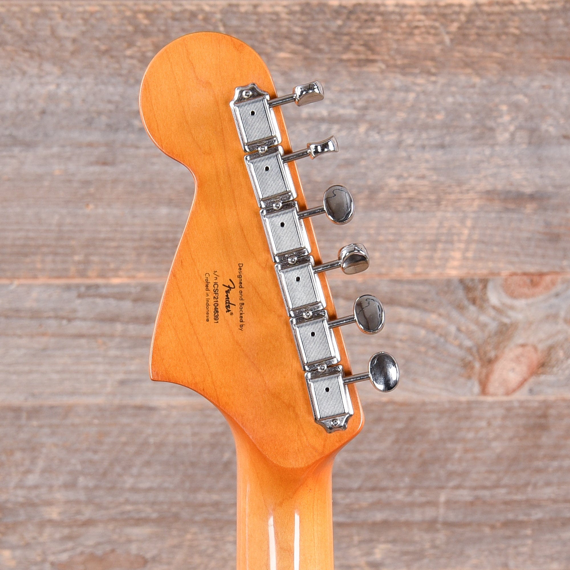 Squier Classic Vibe '60s Jaguar Shell Pink w/Matching Headcap & 3-Ply Mint Pickguard Electric Guitars / Solid Body