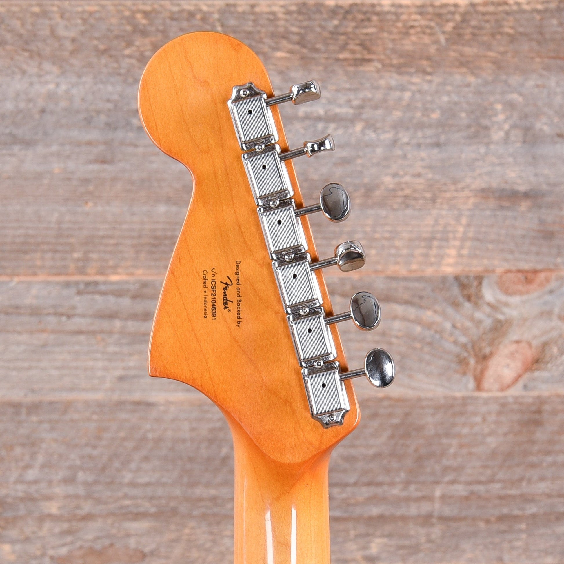 Squier Classic Vibe '60s Jaguar Shell Pink w/Matching Headcap & 3-Ply Mint Pickguard Electric Guitars / Solid Body