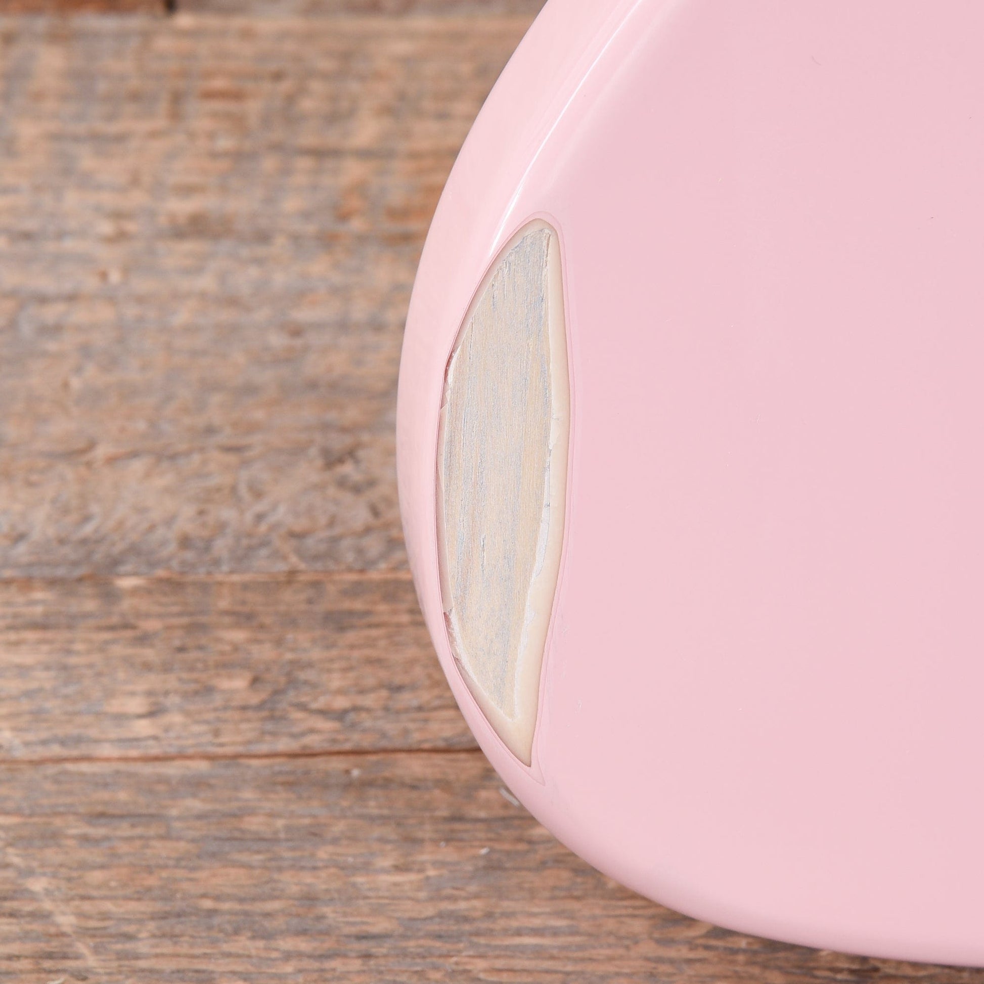 Squier Classic Vibe '60s Jaguar Shell Pink w/Matching Headcap & 3-Ply Mint Pickguard Electric Guitars / Solid Body