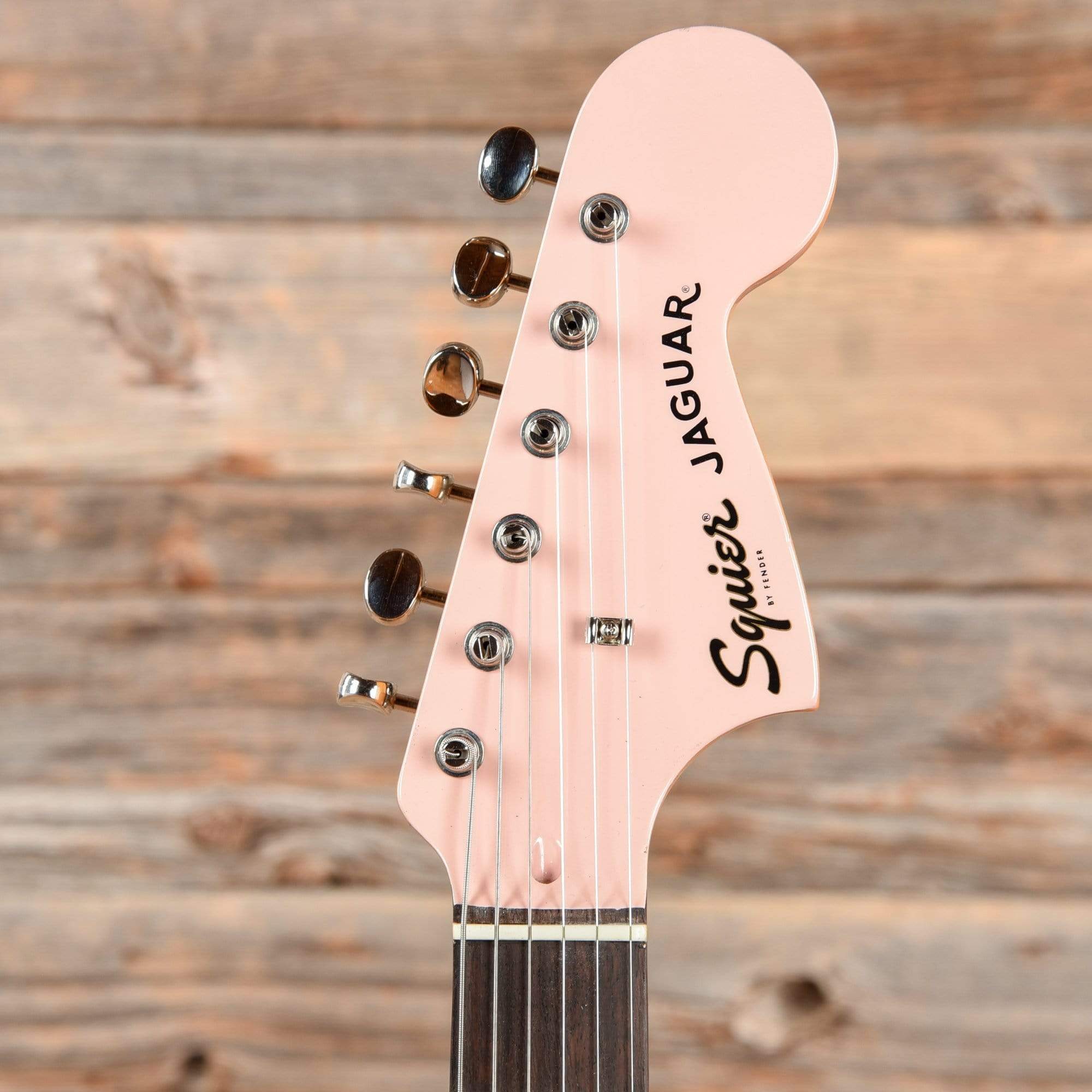 Squier Classic Vibe '60s Jaguar Shell Pink w/Matching Headcap & 3-Ply Mint Pickguard Electric Guitars / Solid Body