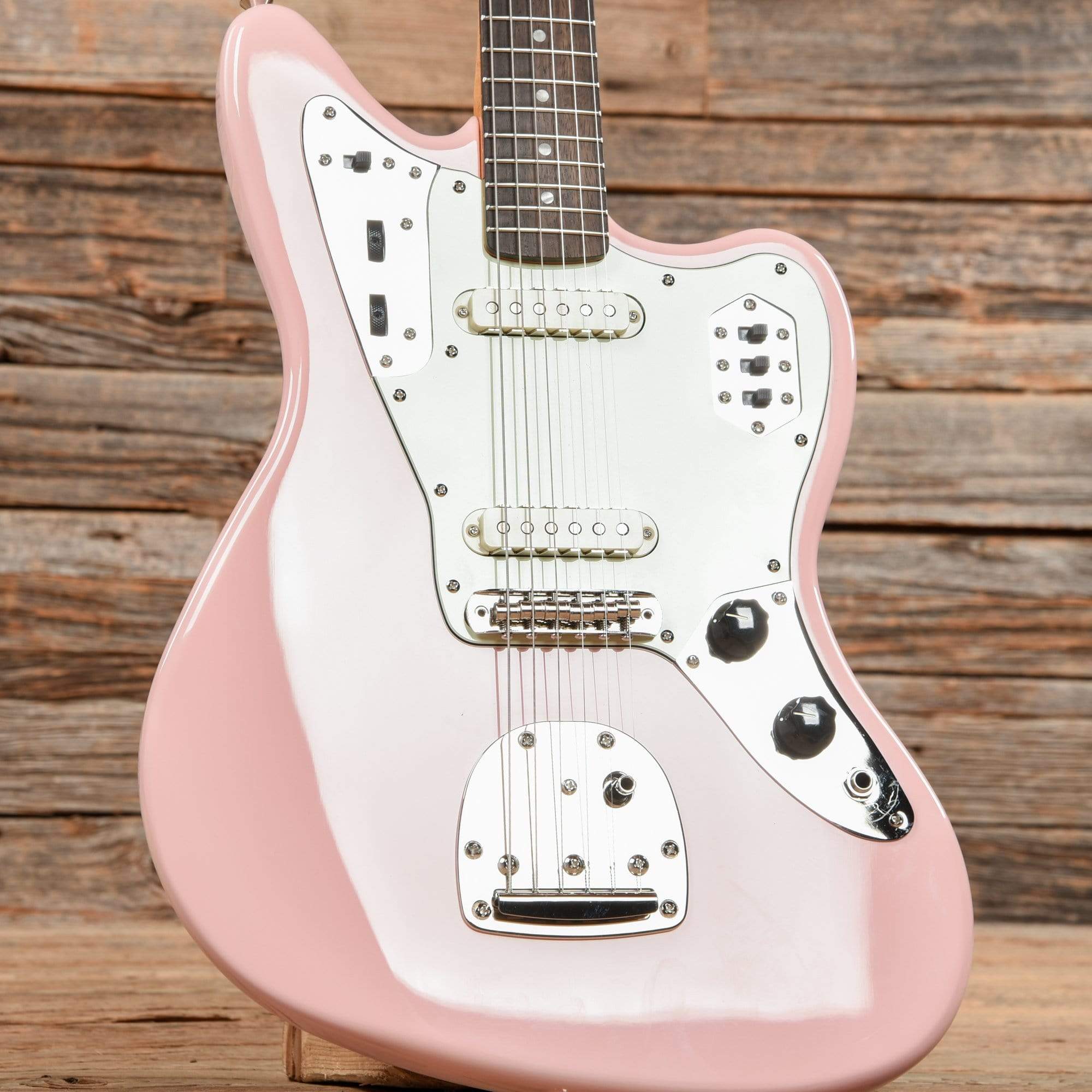 Squier Classic Vibe '60s Jaguar Shell Pink w/Matching Headcap & 3-Ply Mint Pickguard Electric Guitars / Solid Body