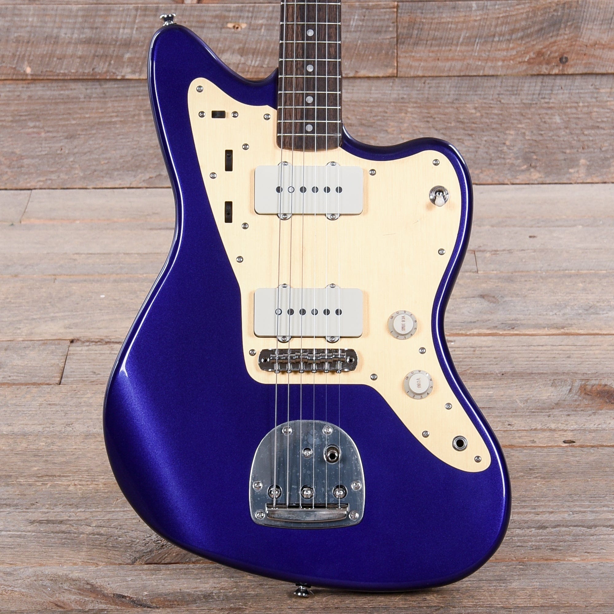 Squier Classic Vibe '60s Jazzmaster Purple Metallic w/Anodized Gold Pickguard Electric Guitars / Solid Body