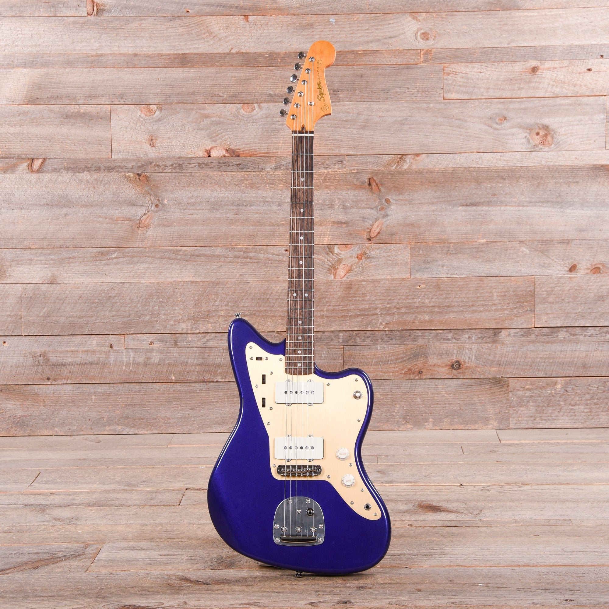 Squier Classic Vibe '60s Jazzmaster Purple Metallic w/Anodized Gold Pickguard Electric Guitars / Solid Body