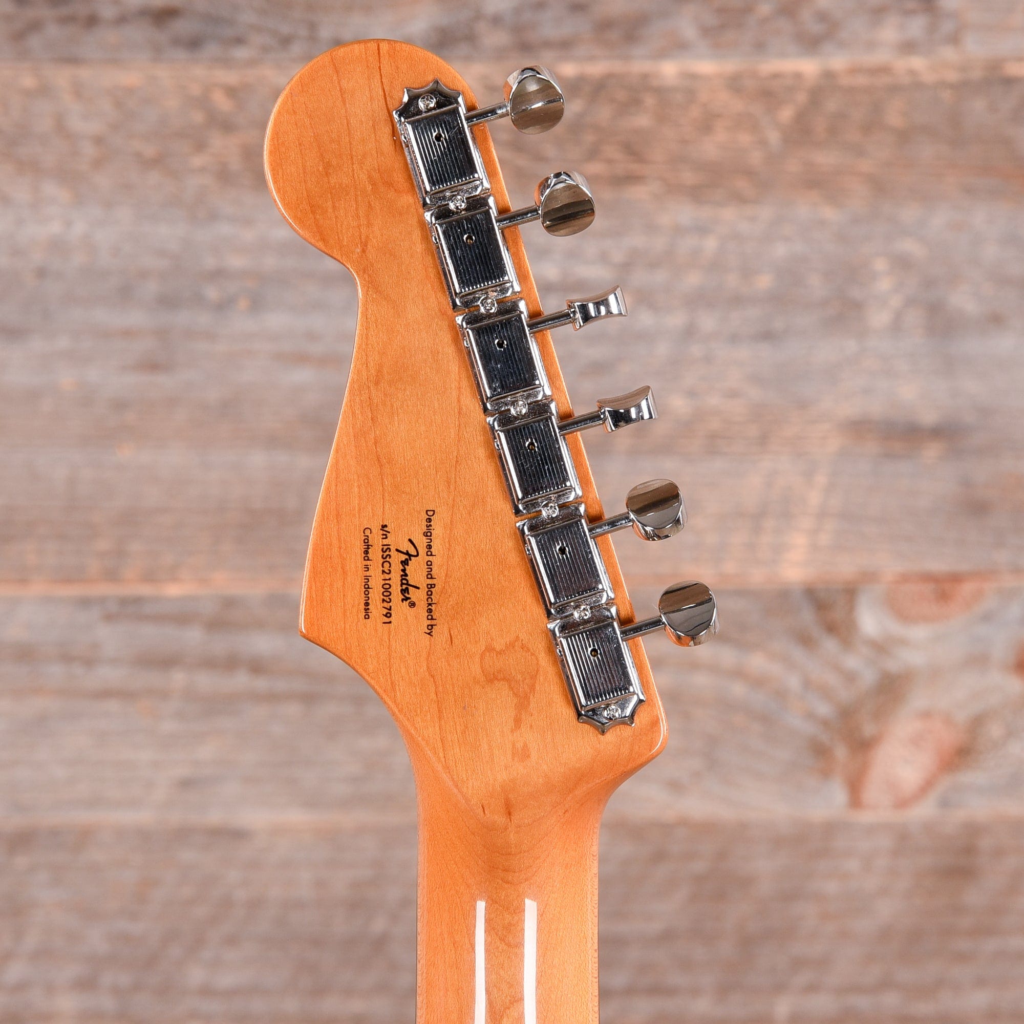 Squier Classic Vibe '60s Stratocaster Purple Metallic w/4-Ply Tortoise Pickguard Electric Guitars / Solid Body