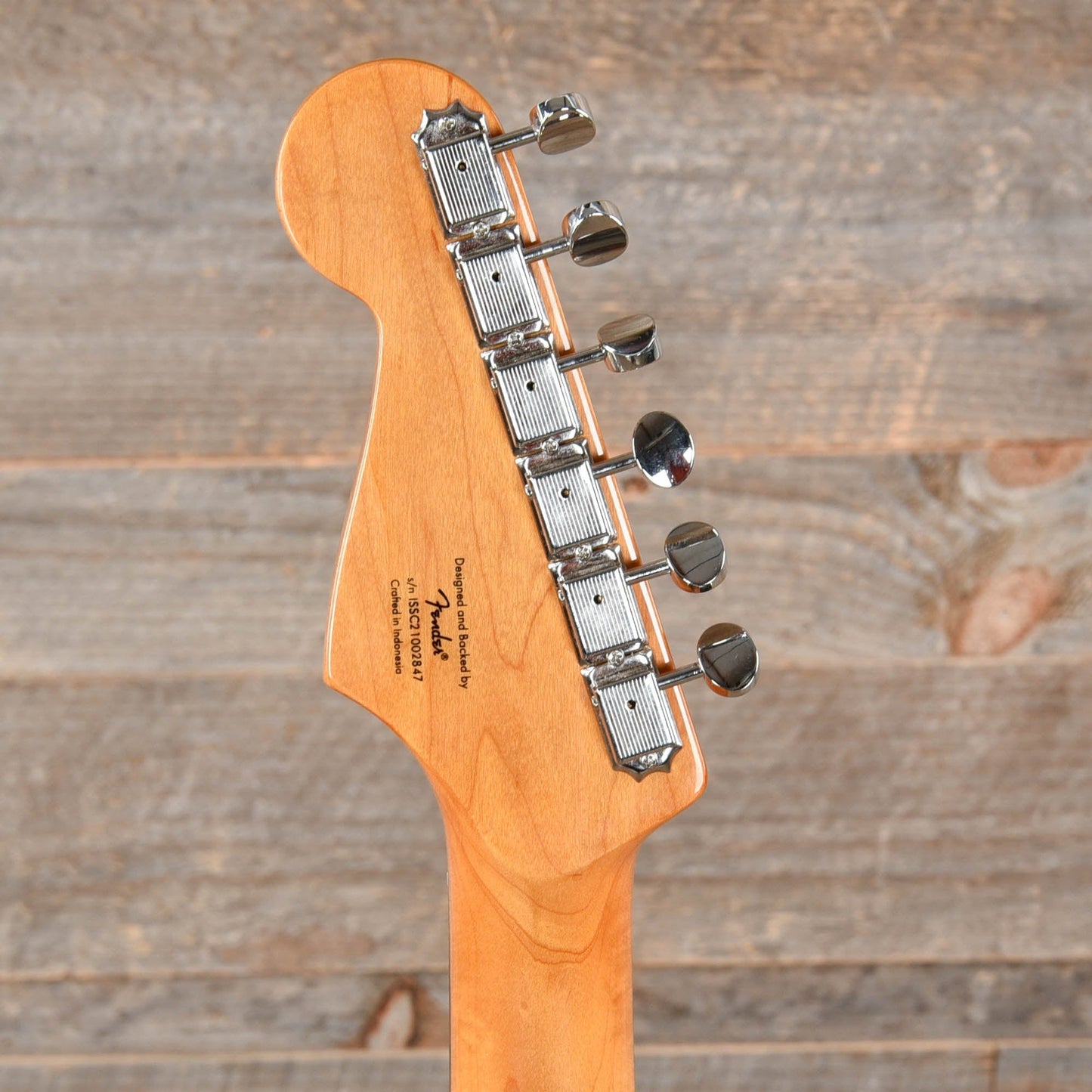 Squier Classic Vibe '60s Stratocaster Purple Metallic w/4-Ply Tortoise Pickguard Electric Guitars / Solid Body