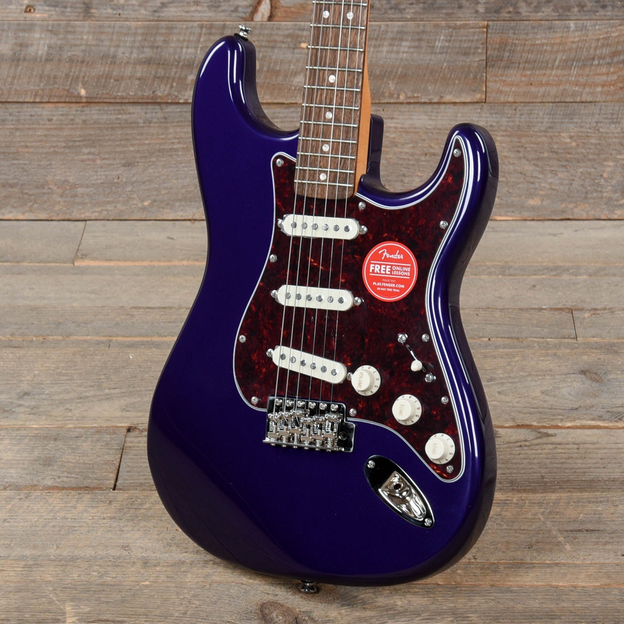 Squier Classic Vibe '60s Stratocaster Purple Metallic w/4-Ply Tortoise Pickguard Electric Guitars / Solid Body