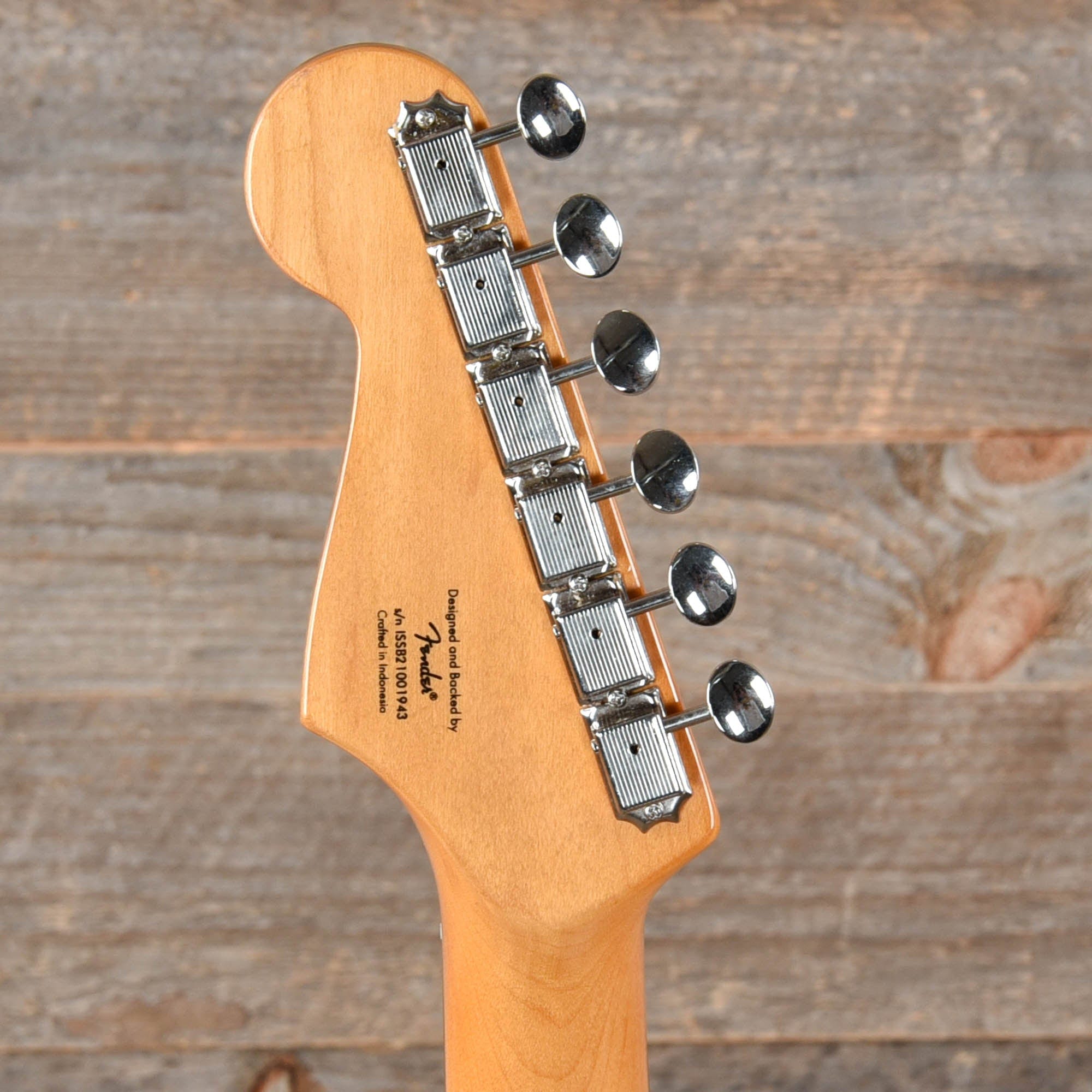 Squier Classic Vibe '60s Stratocaster Purple Metallic w/4-Ply Tortoise Pickguard Electric Guitars / Solid Body