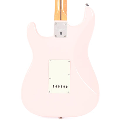 Squier Classic Vibe '60s Stratocaster Shell Pink w/Mint Pickguard Electric Guitars / Solid Body