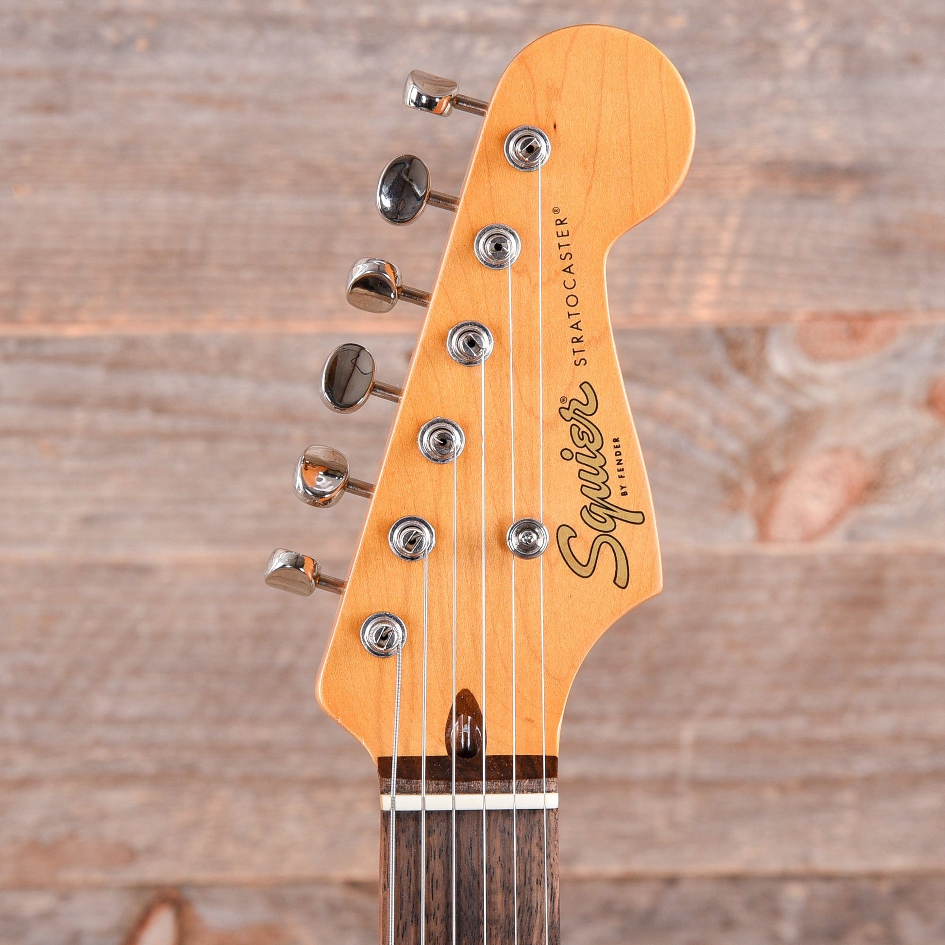 Squier Classic Vibe '60s Stratocaster Shell Pink w/Mint Pickguard Electric Guitars / Solid Body