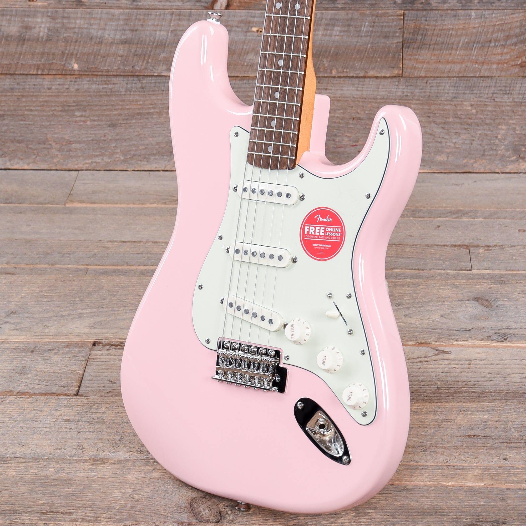 Squier Classic Vibe '60s Stratocaster Shell Pink w/Mint Pickguard Electric Guitars / Solid Body