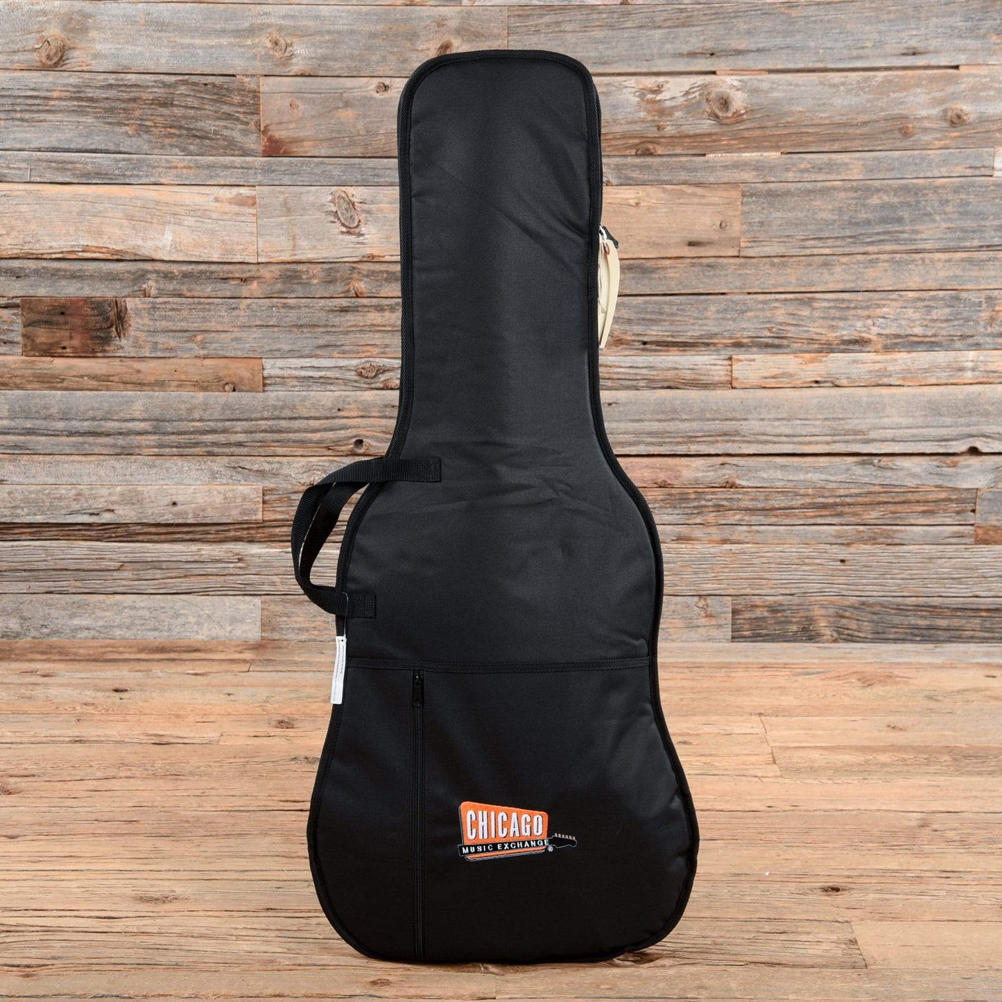 Squier Classic Vibe '60s Stratocaster Shell Pink w/Mint Pickguard Electric Guitars / Solid Body