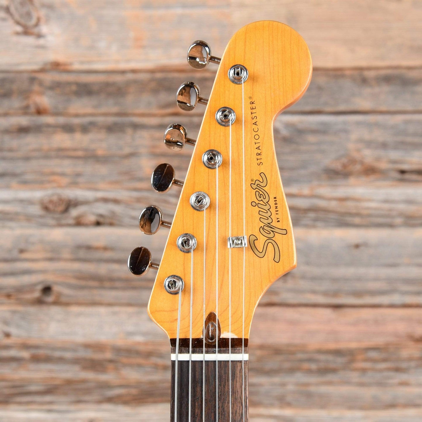 Squier Classic Vibe '60s Stratocaster Shell Pink w/Mint Pickguard Electric Guitars / Solid Body