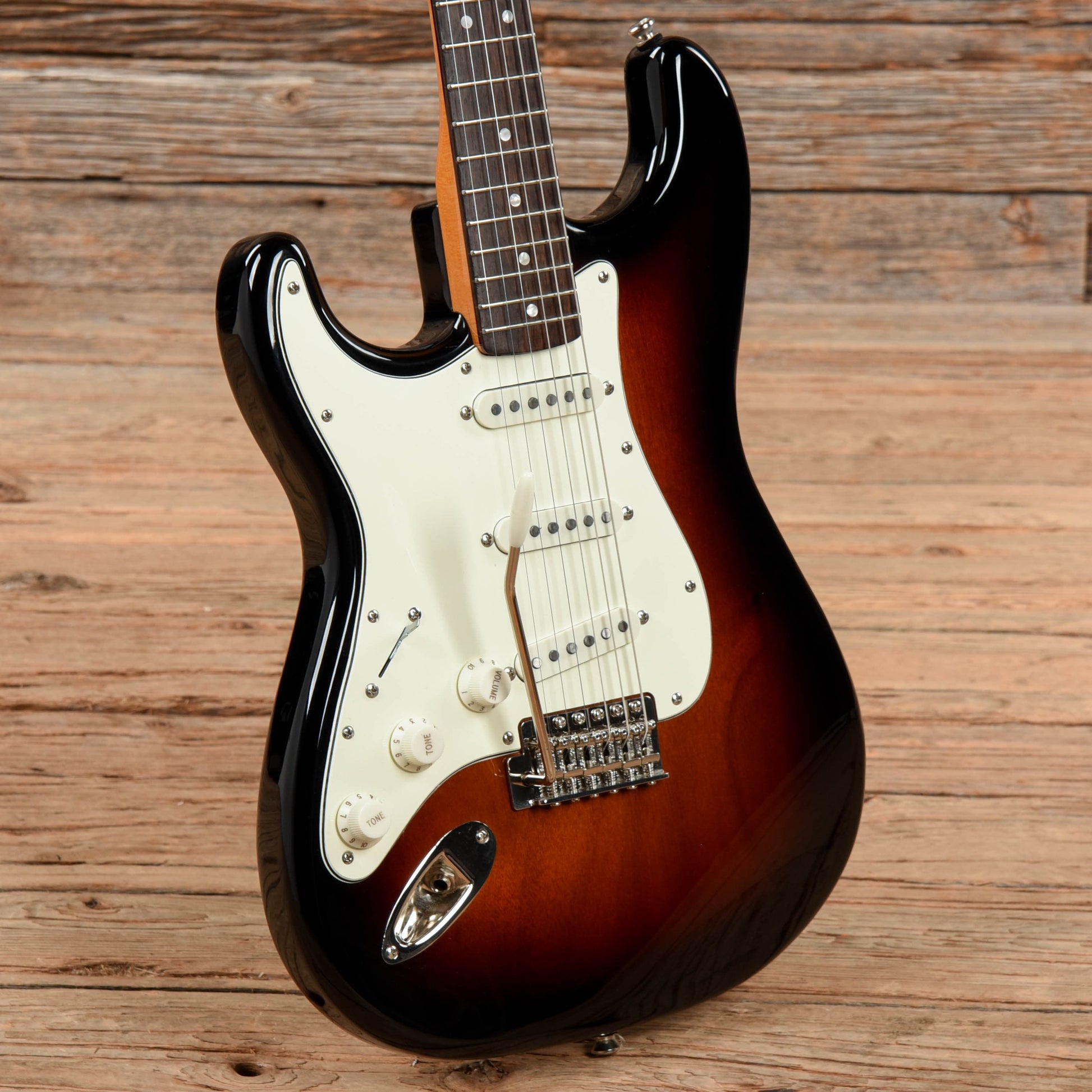 Squier Classic Vibe '60s Stratocaster Sunburst 2022 LEFTY Electric Guitars / Solid Body