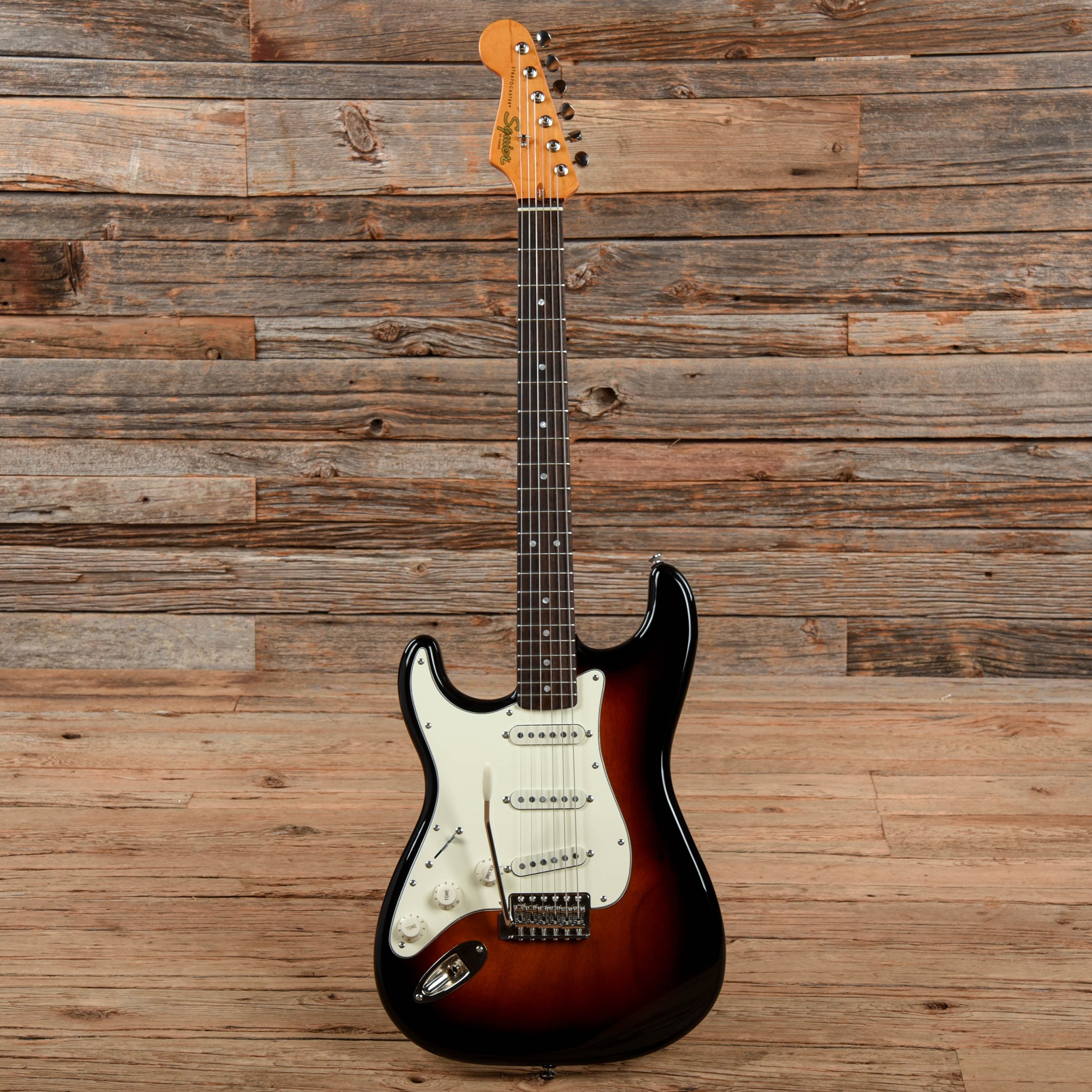 Squier Classic Vibe '60s Stratocaster Sunburst 2022 LEFTY Electric Guitars / Solid Body