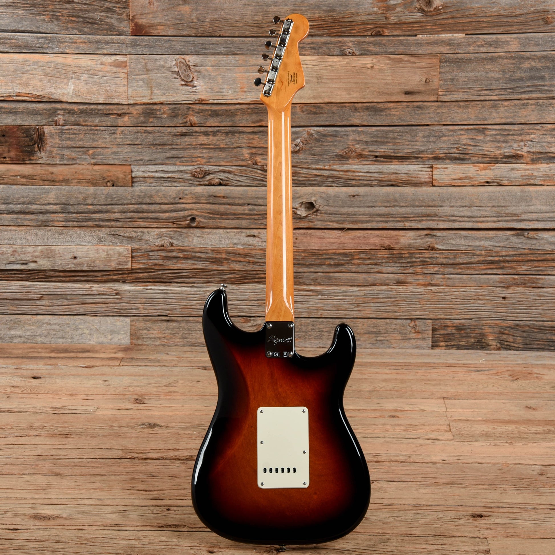 Squier Classic Vibe '60s Stratocaster Sunburst 2022 LEFTY Electric Guitars / Solid Body