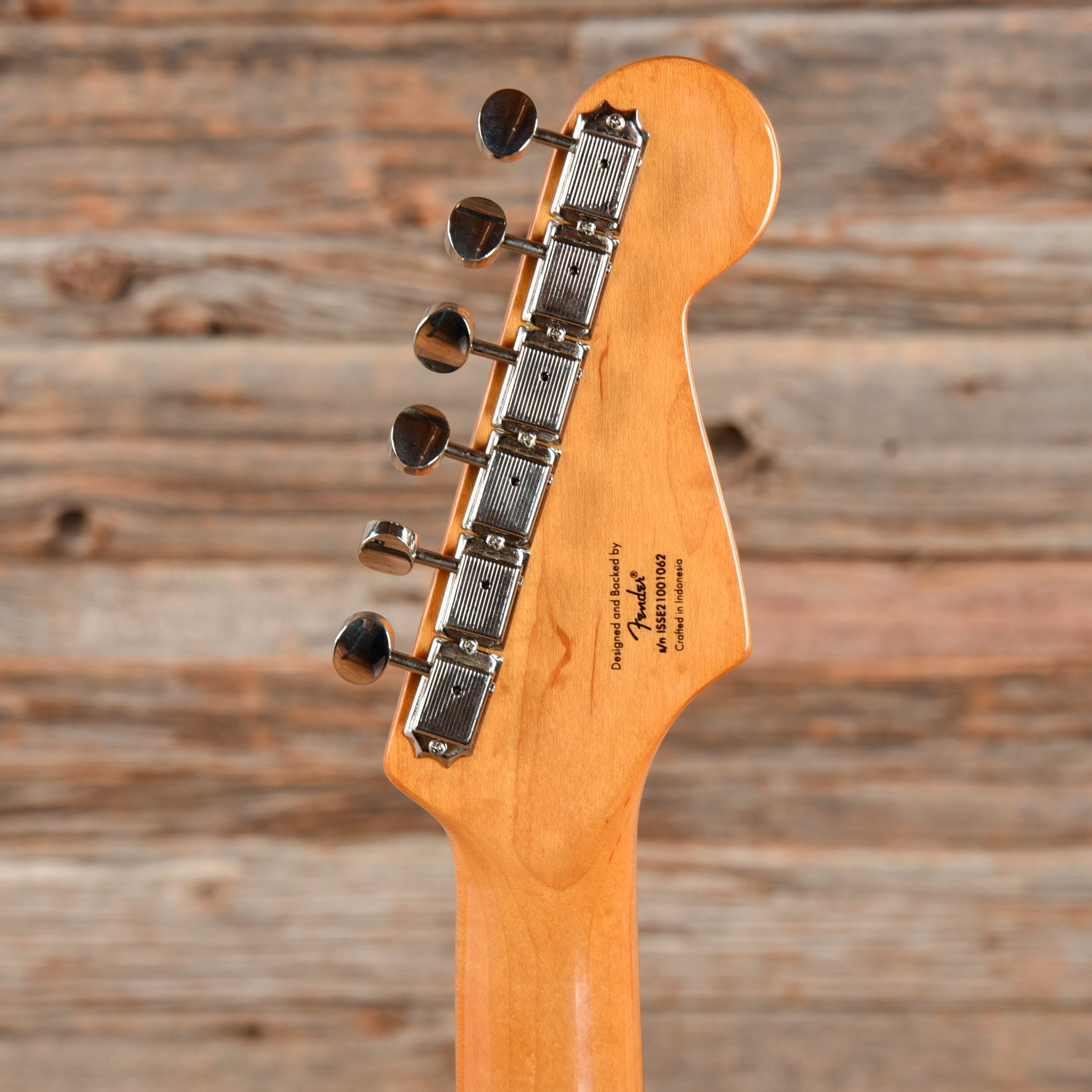 Squier Classic Vibe '60s Stratocaster Sunburst 2022 LEFTY Electric Guitars / Solid Body