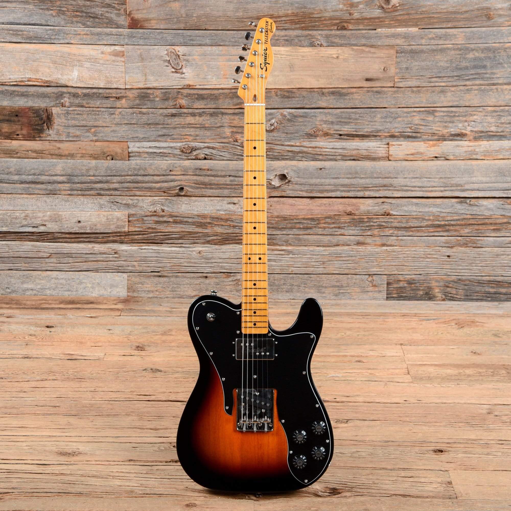 Squier Classic Vibe 70s Telecaster Custom 3-Color Sunburst Electric Guitars / Solid Body