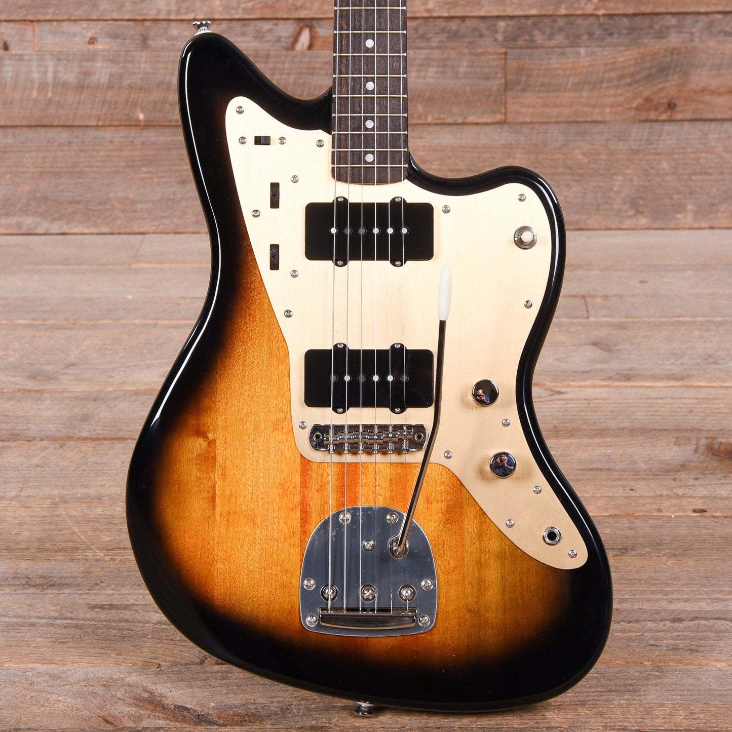 Squier Classic Vibe Late '50s Jazzmaster 2-Color Sunburst w/Gold Anodized Pickguard Electric Guitars / Solid Body