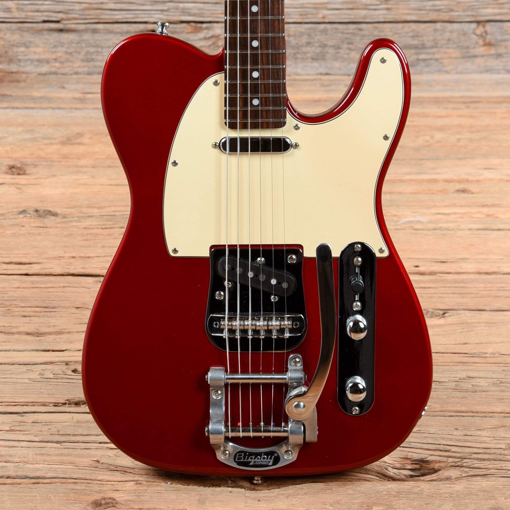 Squier FSR Standard Telecaster w/Bigsby Candy Apple Red 2010