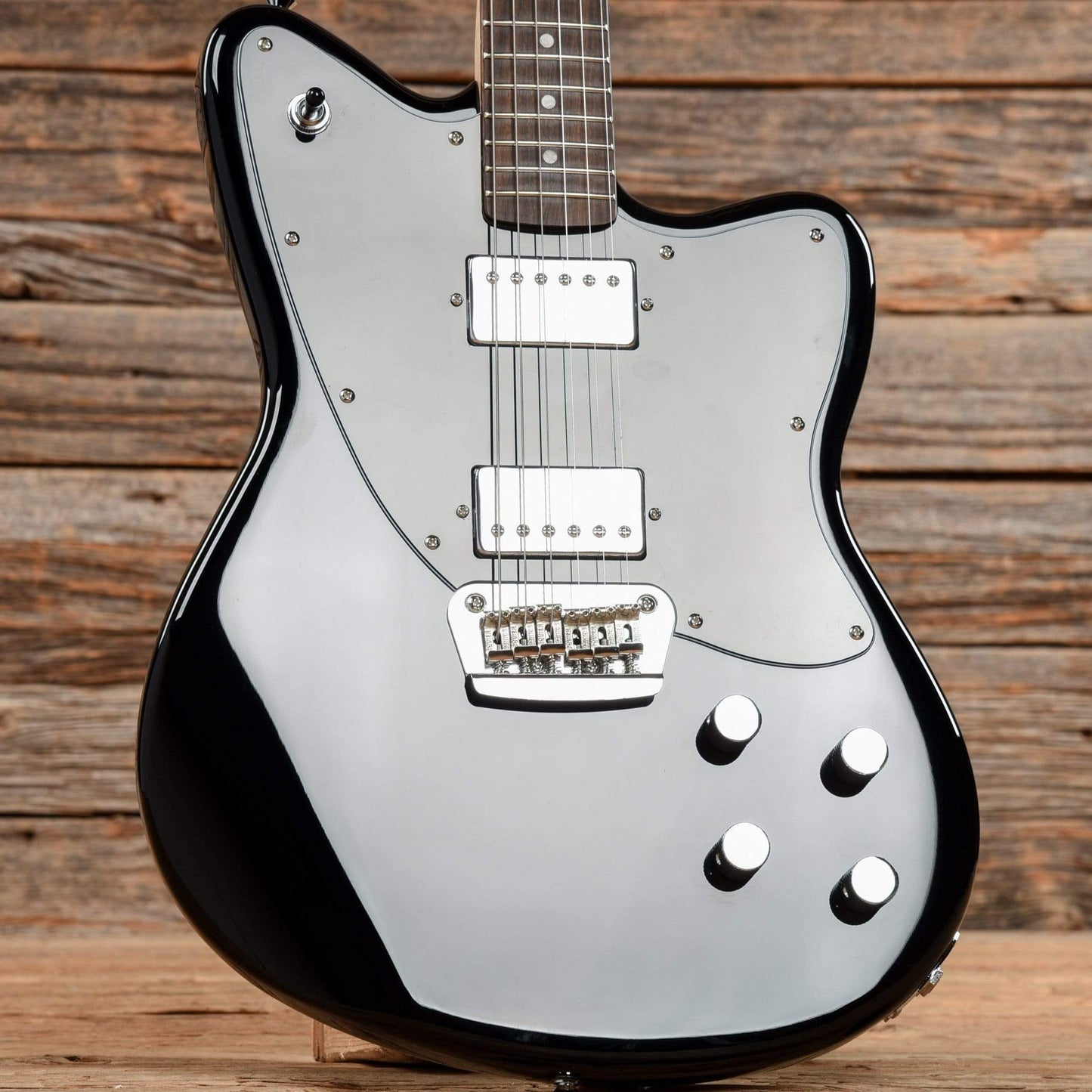 Squier Paranormal Series Toronado Black 2020 Electric Guitars / Solid Body