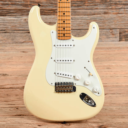 Squier Standard Stratocaster Arctic White 1980s Electric Guitars / Solid Body