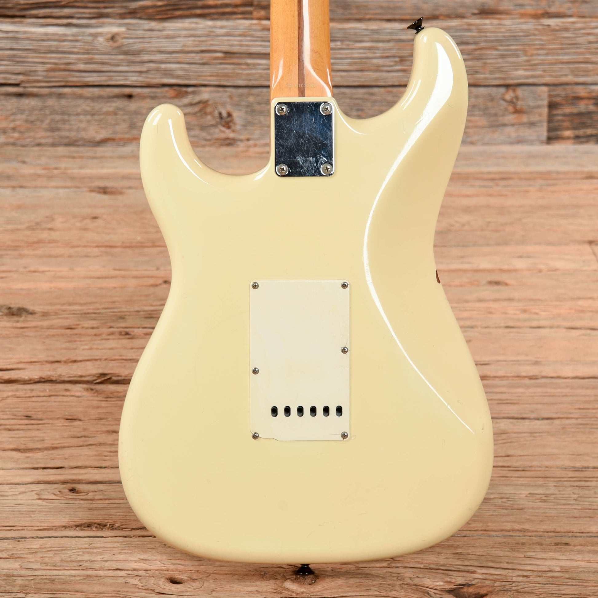 Squier Standard Stratocaster Arctic White 1980s Electric Guitars / Solid Body