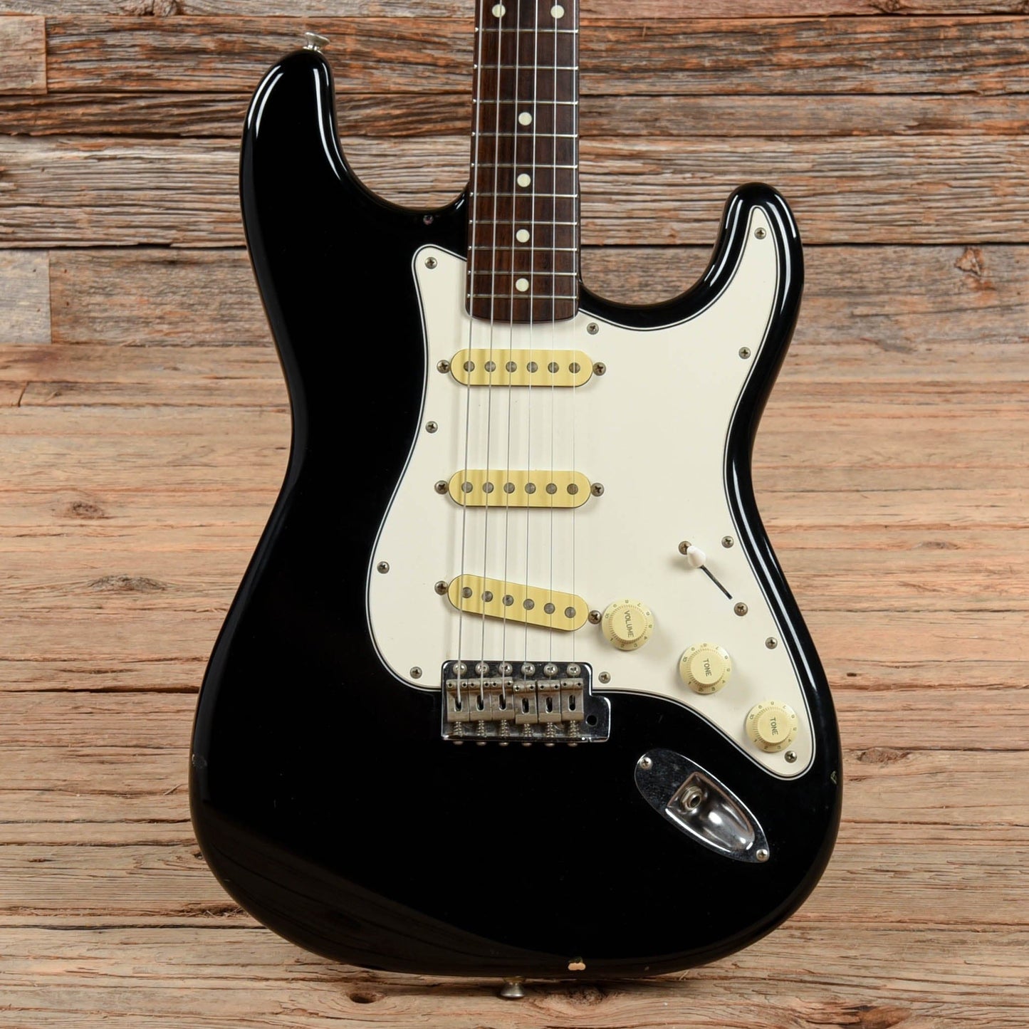 Squier Standard Stratocaster Black 1987 Electric Guitars / Solid Body