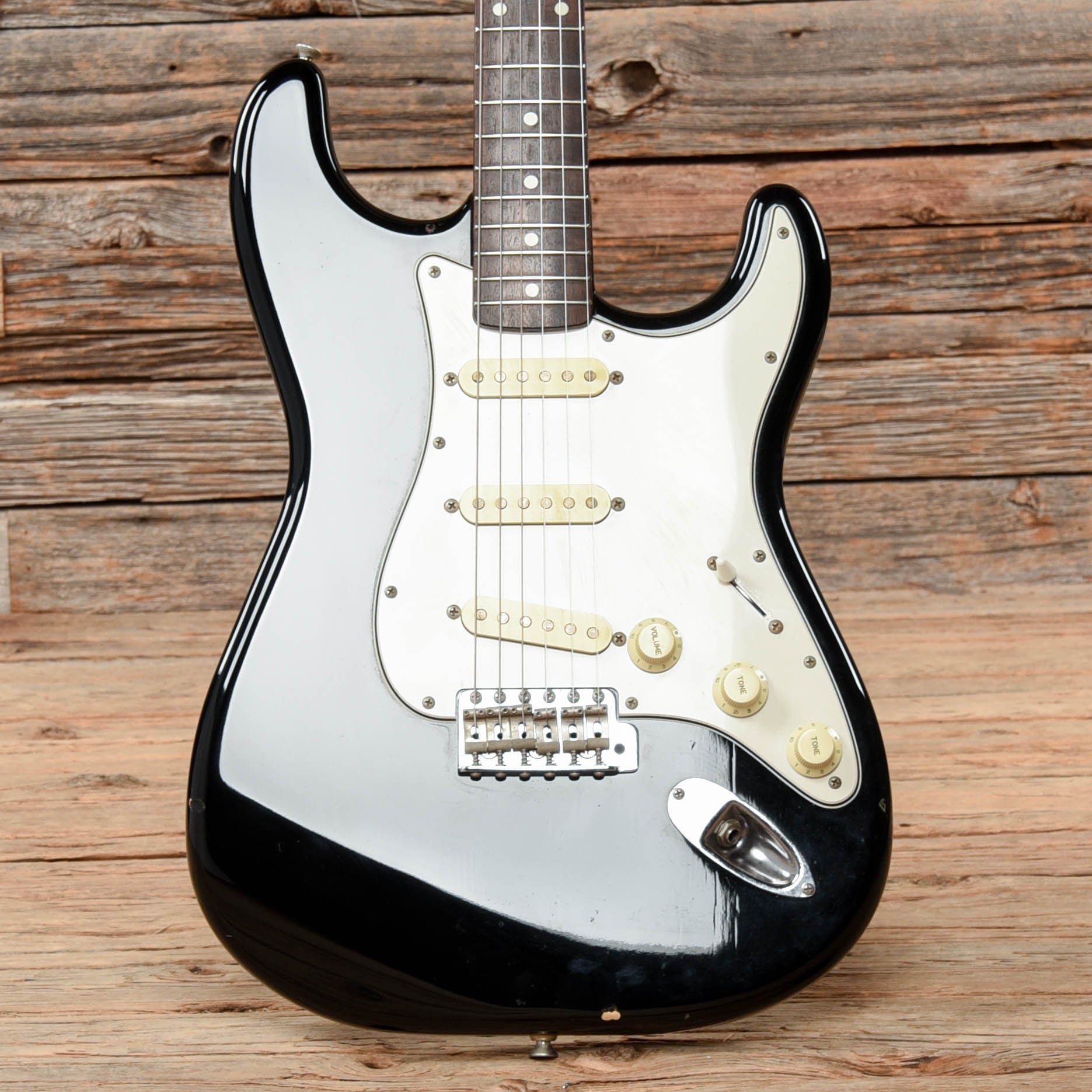 Squier Standard Stratocaster Black 1987 Electric Guitars / Solid Body