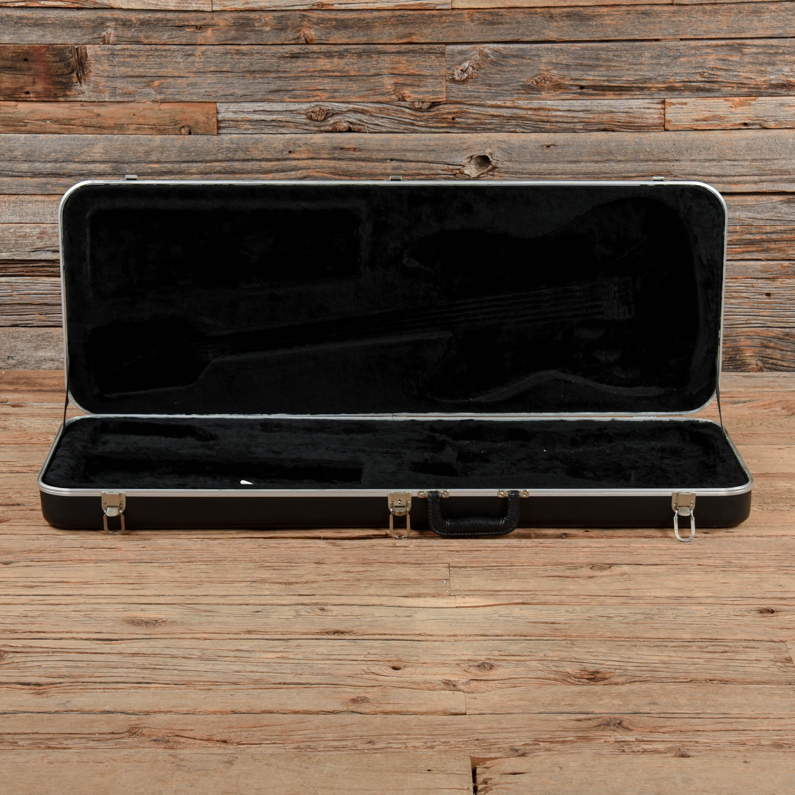 Squier Standard Stratocaster Black 1987 Electric Guitars / Solid Body