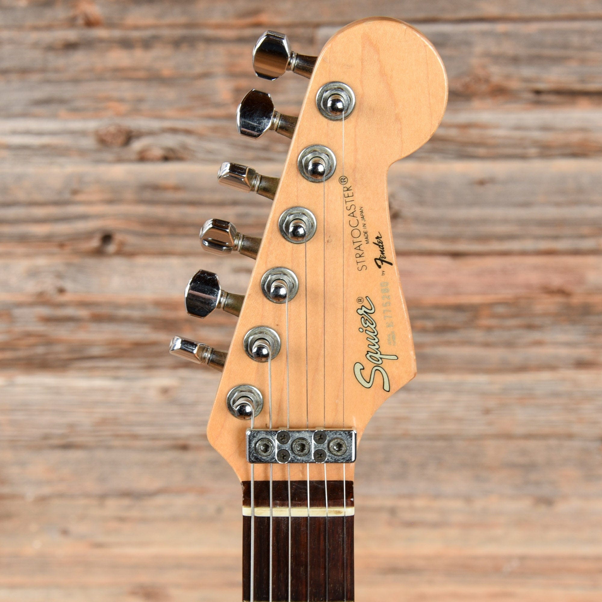 Squier Standard Stratocaster Torino Red 1987 – Chicago Music