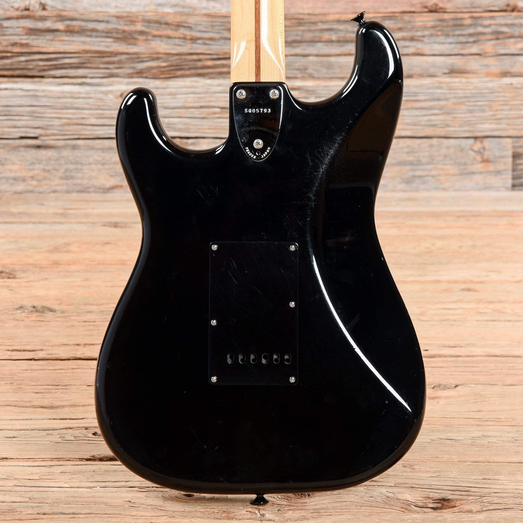 Squier Stratocaster Black 1983 Electric Guitars / Solid Body