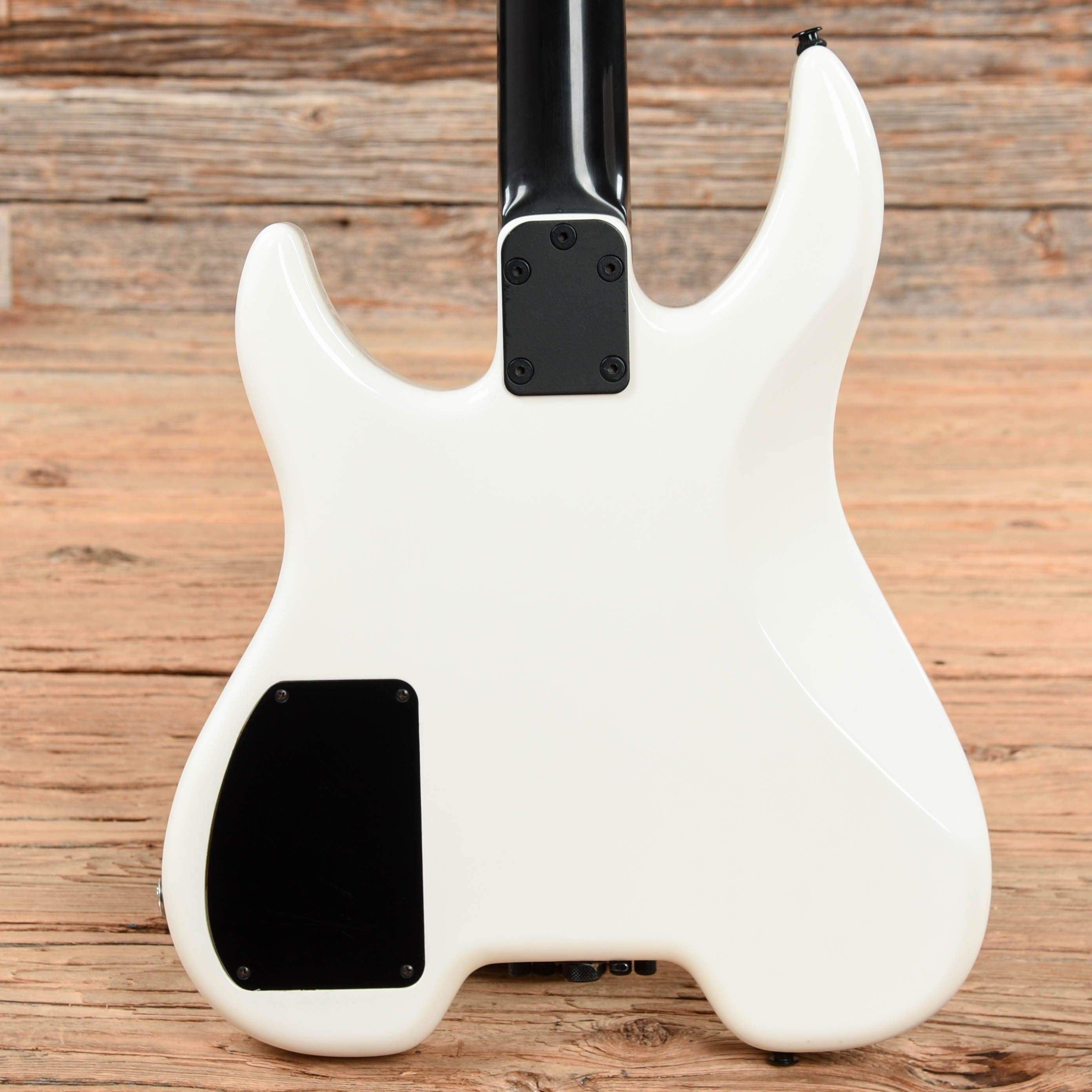 Steinberger GR4 White – Chicago Music Exchange