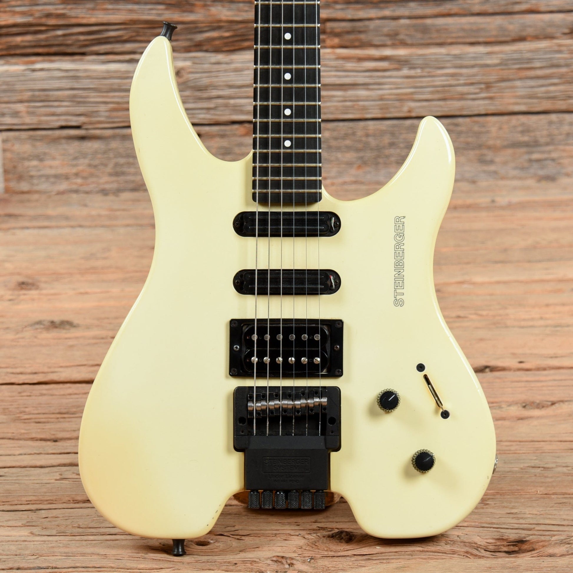 Steinberger GR4W White 1989 Electric Guitars / Solid Body