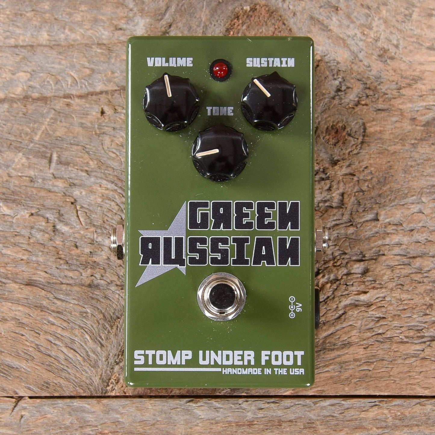 Stomp Under Foot Green Russian Effects and Pedals / Fuzz