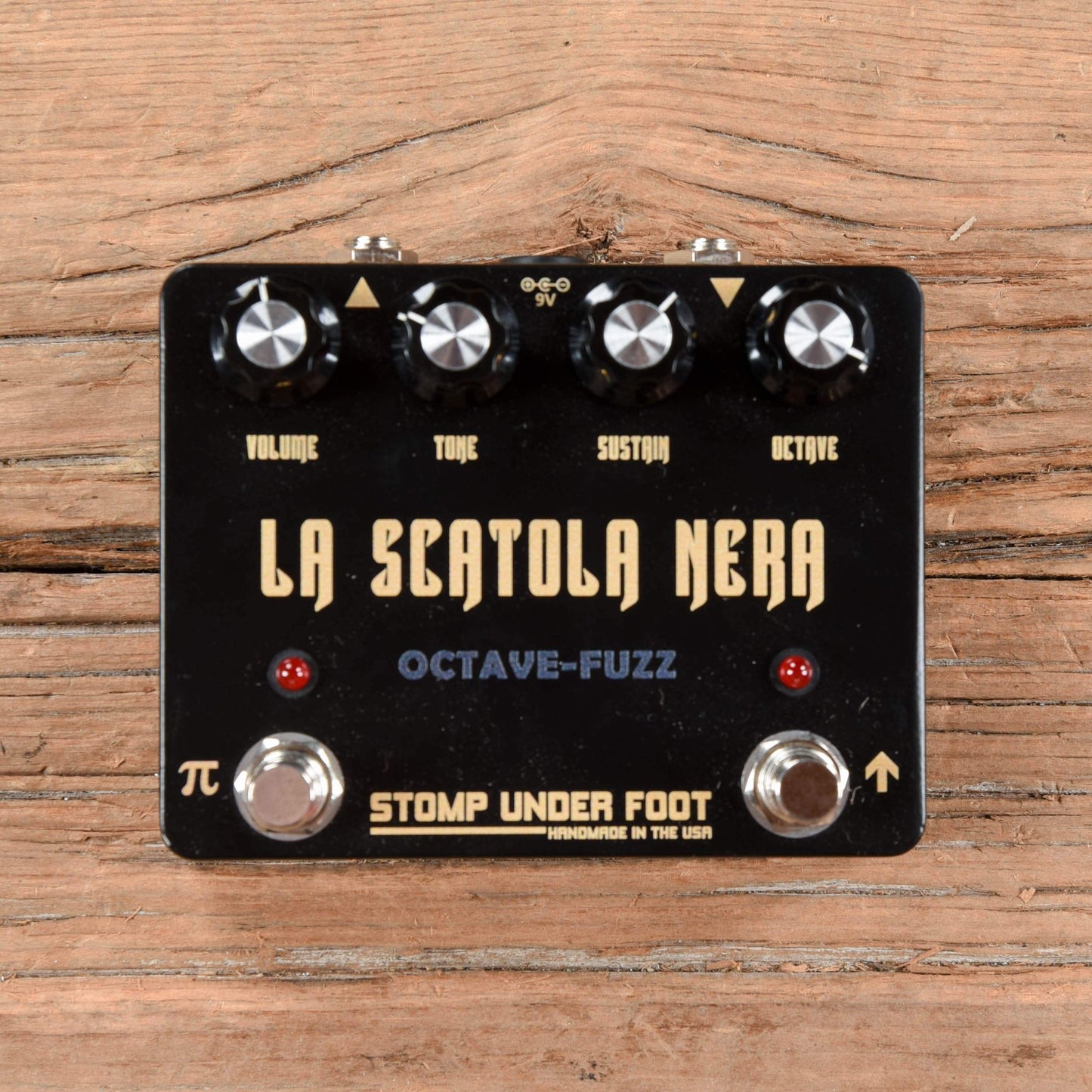 Stomp Under Foot La Scatola Nera Octave-Fuzz Pedal Effects and Pedals / Fuzz