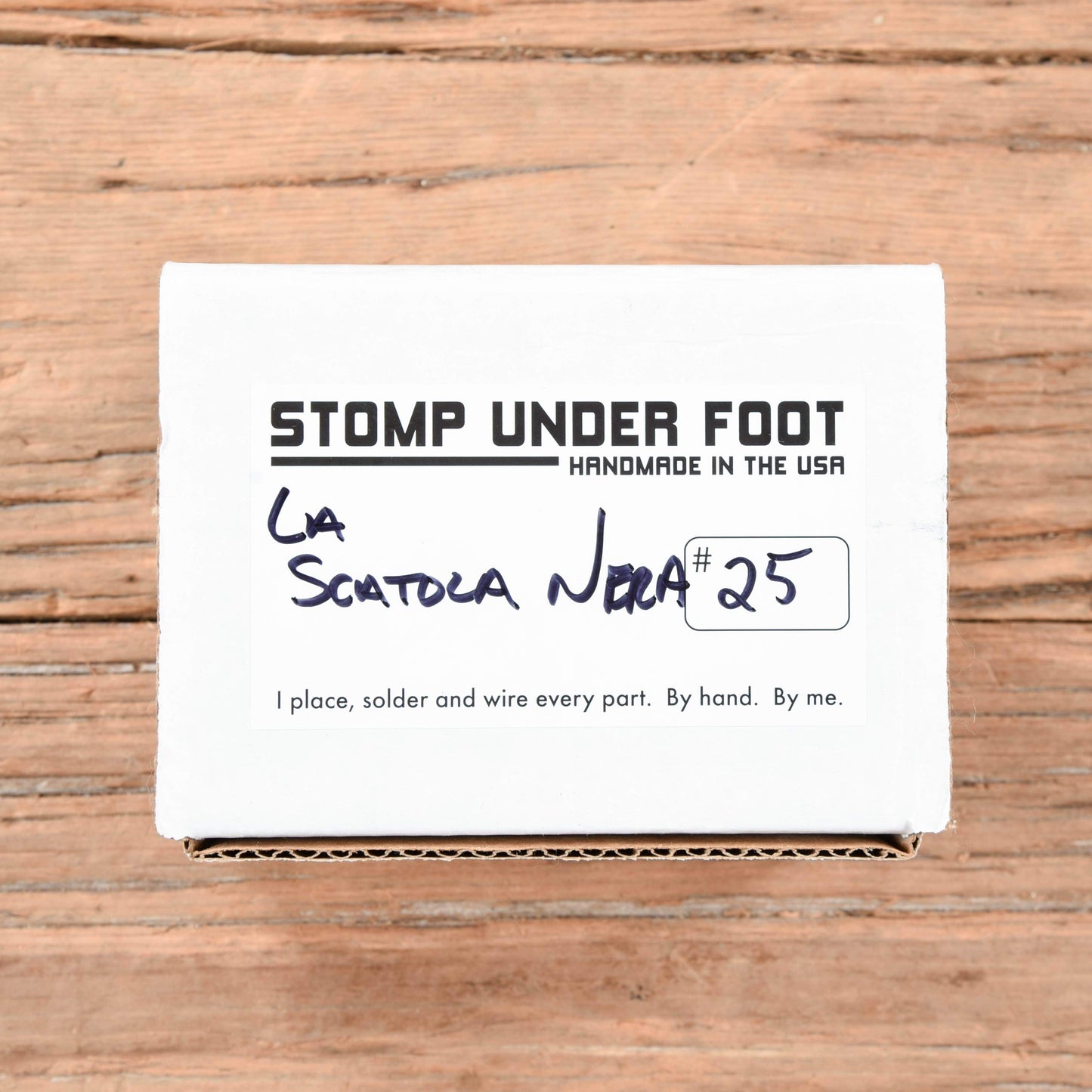 Stomp Under Foot La Scatola Nera Octave-Fuzz Pedal Effects and Pedals / Fuzz