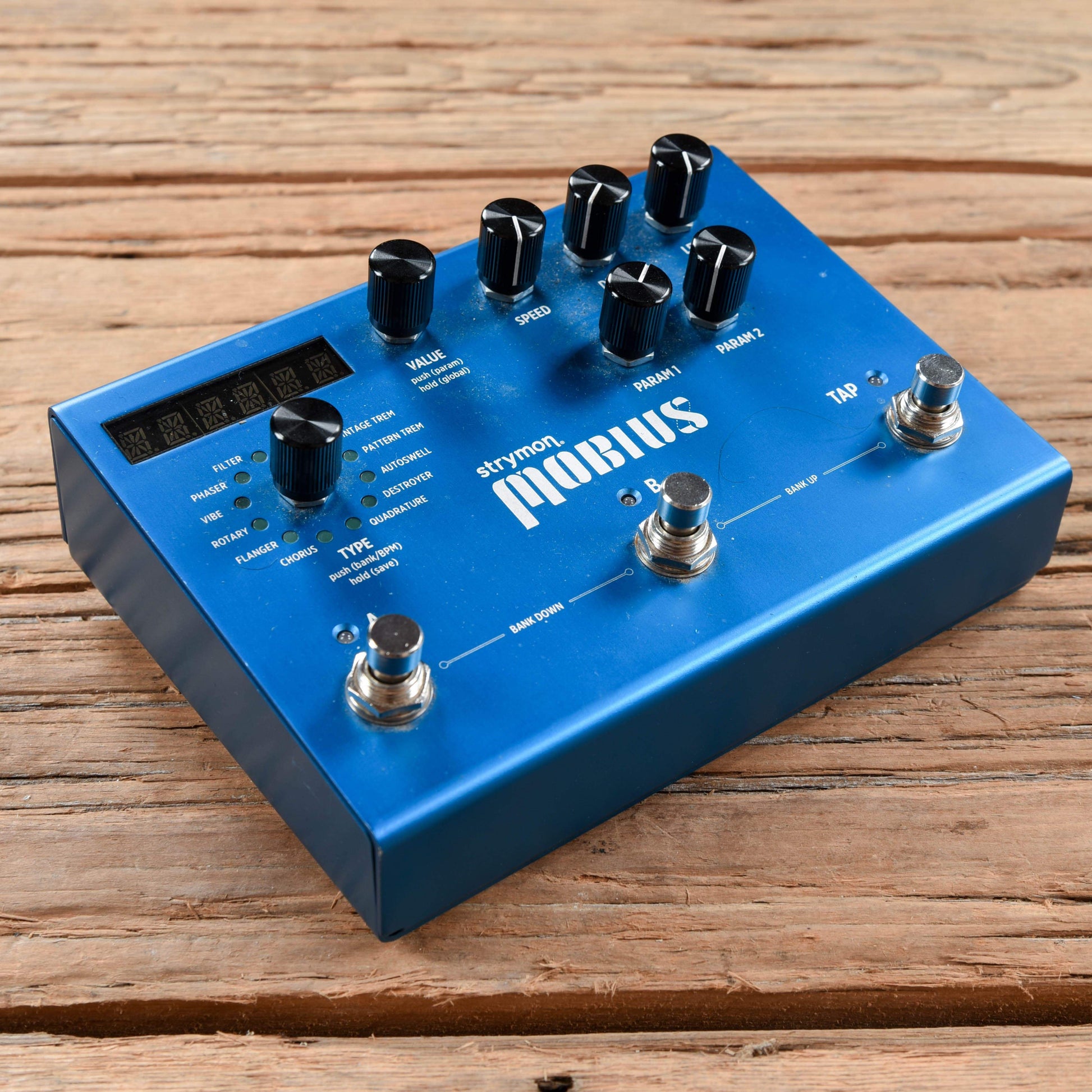 Strymon Mobius Modulation Pedal Effects and Pedals / Multi-Effect Unit