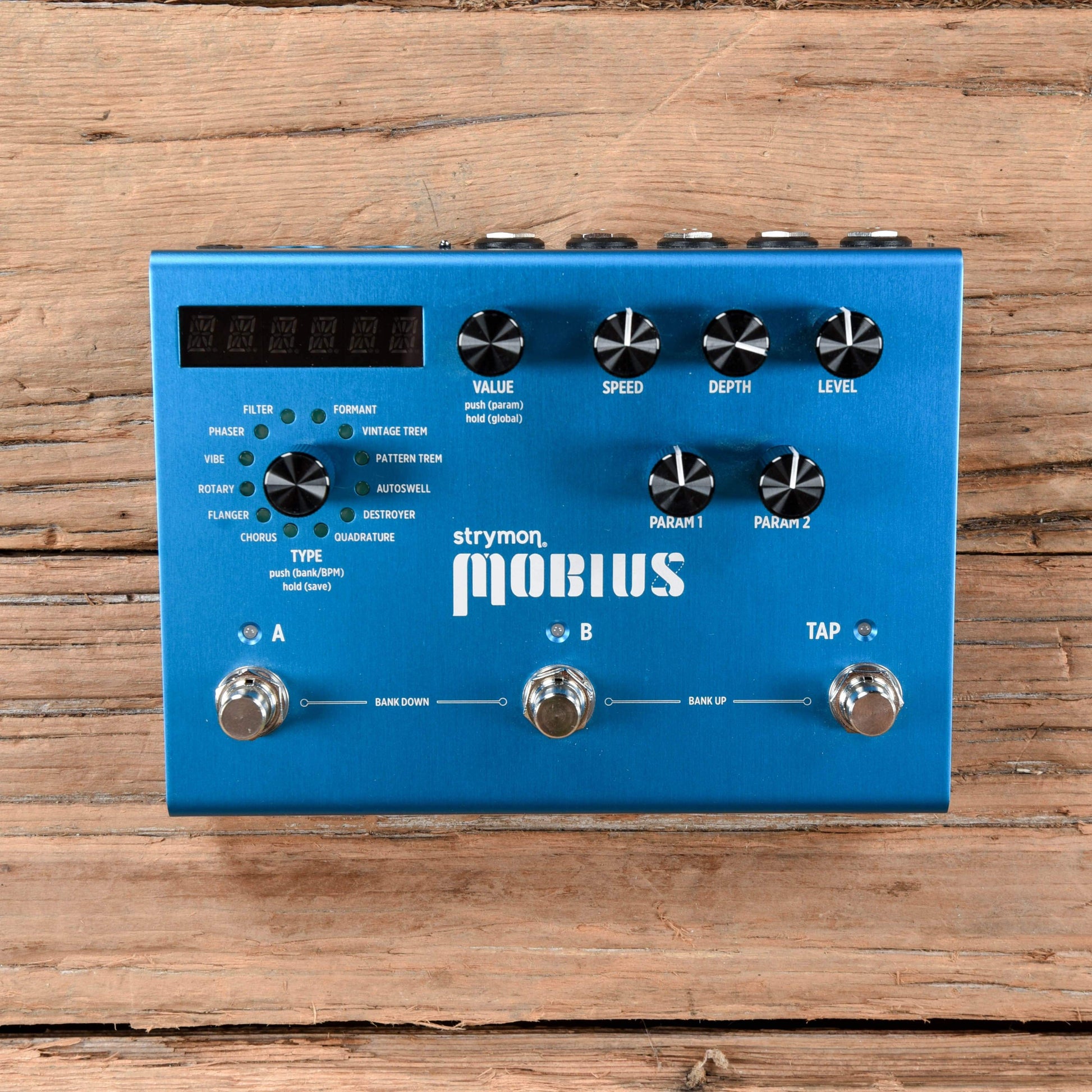 Strymon Mobius Modulation Pedal Effects and Pedals / Multi-Effect Unit