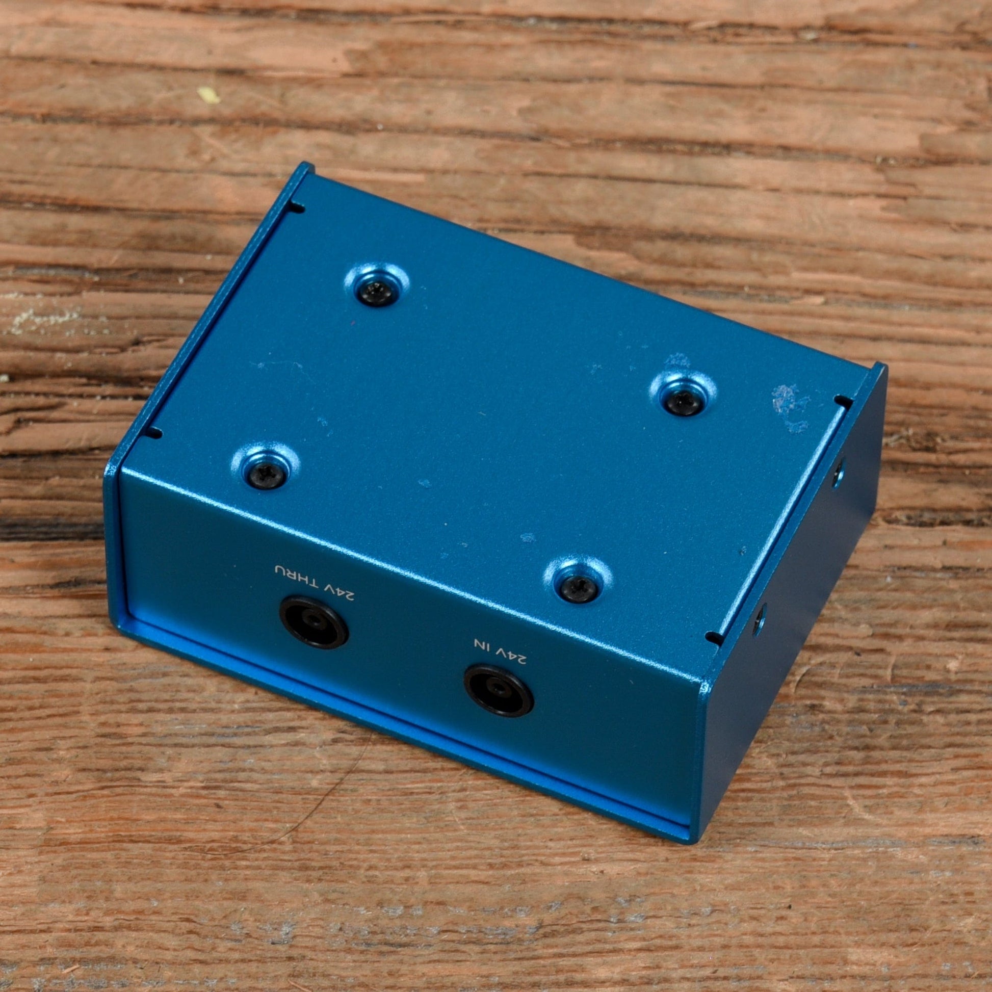 Strymon Ojai 5-Output Compact High Current DC Power Supply Effects and Pedals / Pedalboards and Power Supplies