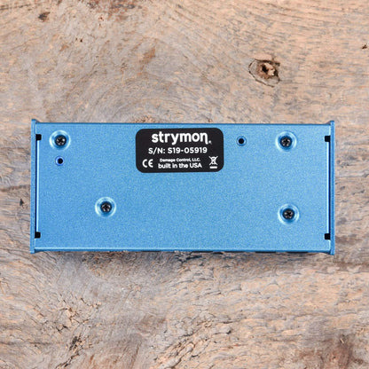 Strymon Ojai R30 High Current DC Power Supply Expansion Kit Effects and Pedals / Pedalboards and Power Supplies